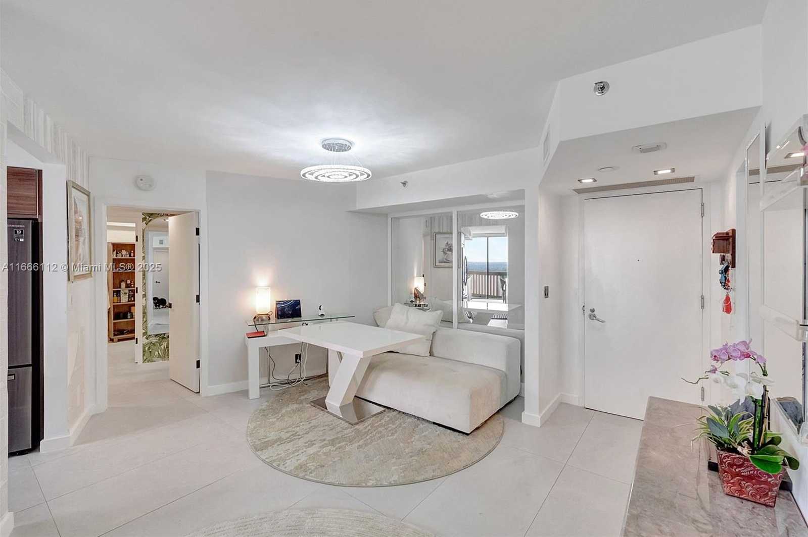 Small Image of 1000 ISLAND BLVD #2511, Aventura Number 16