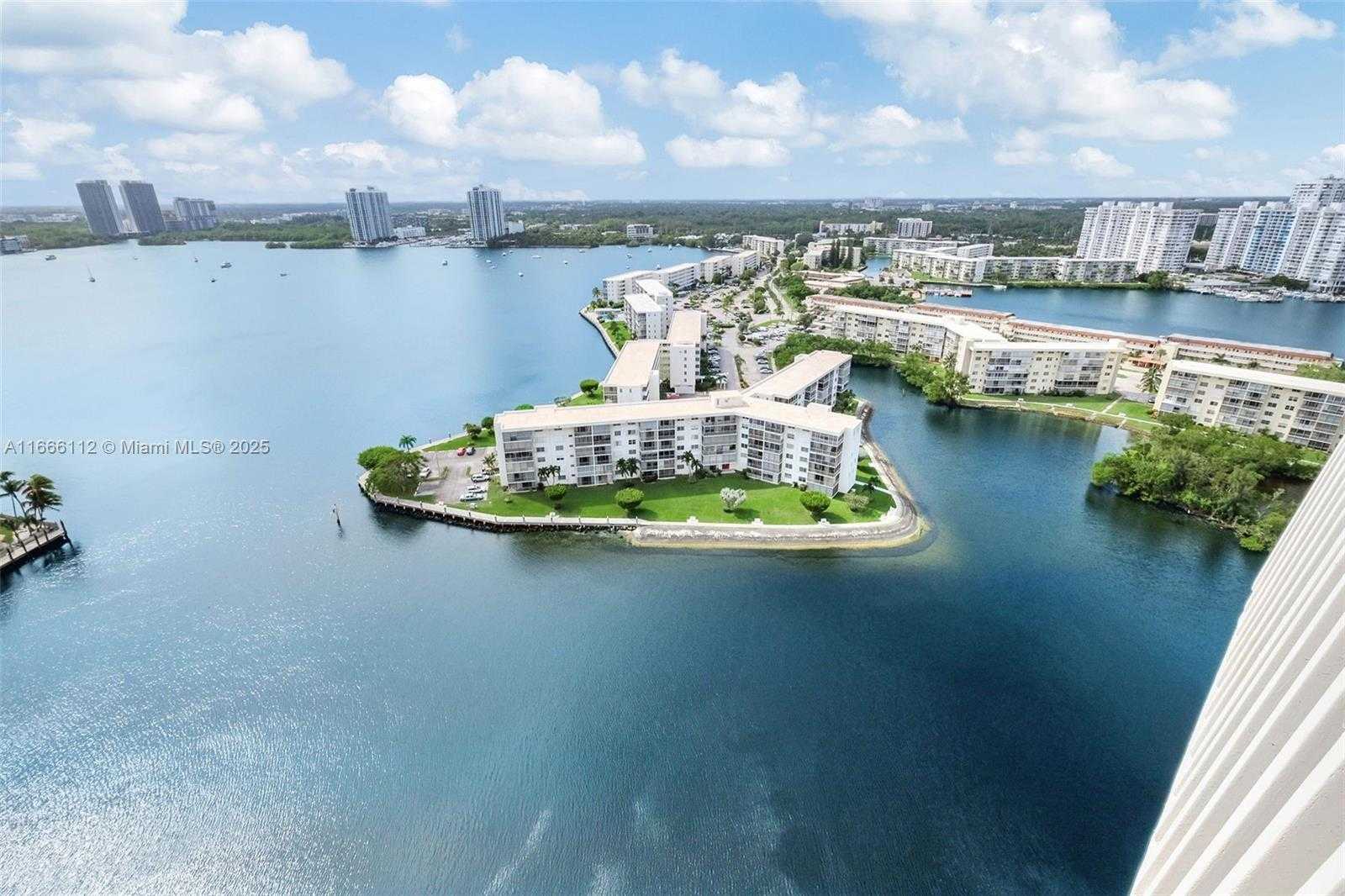 Small Image of 1000 ISLAND BLVD #2511, Aventura Number 19