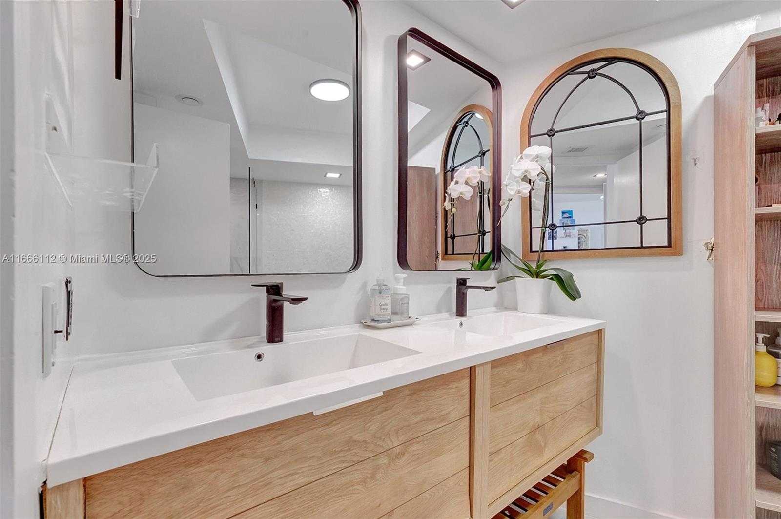 Small Image of 1000 ISLAND BLVD #2511, Aventura Number 20