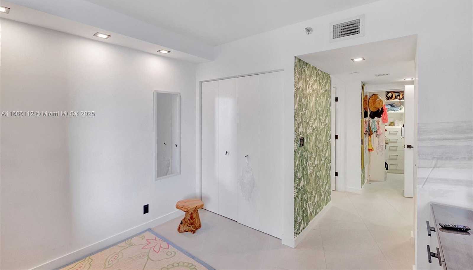 Small Image of 1000 ISLAND BLVD #2511, Aventura Number 23
