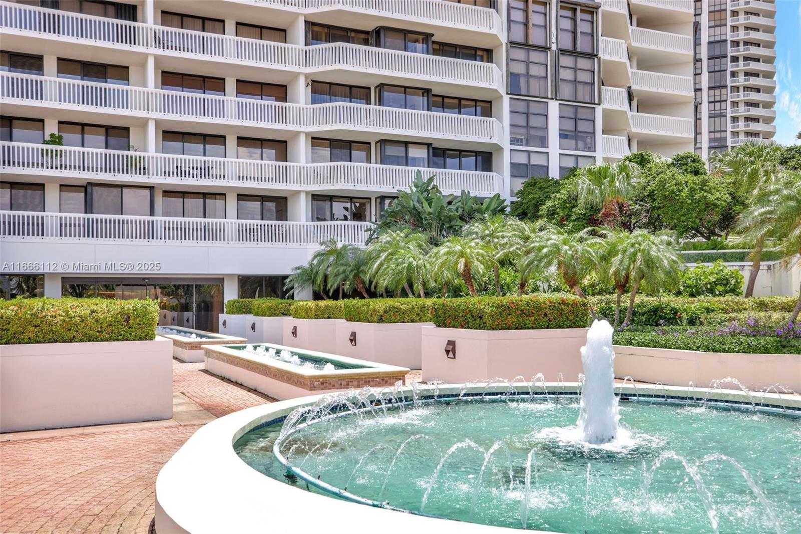 Small Image of 1000 ISLAND BLVD #2511, Aventura Number 37