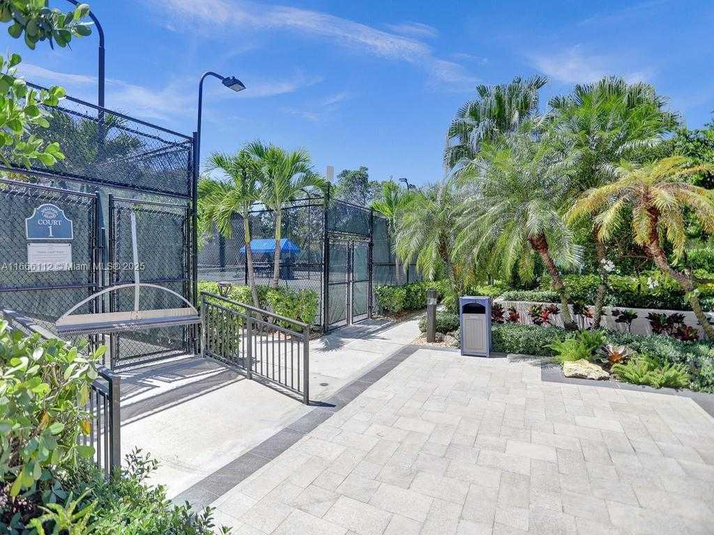 Small Image of 1000 ISLAND BLVD #2511, Aventura Number 43