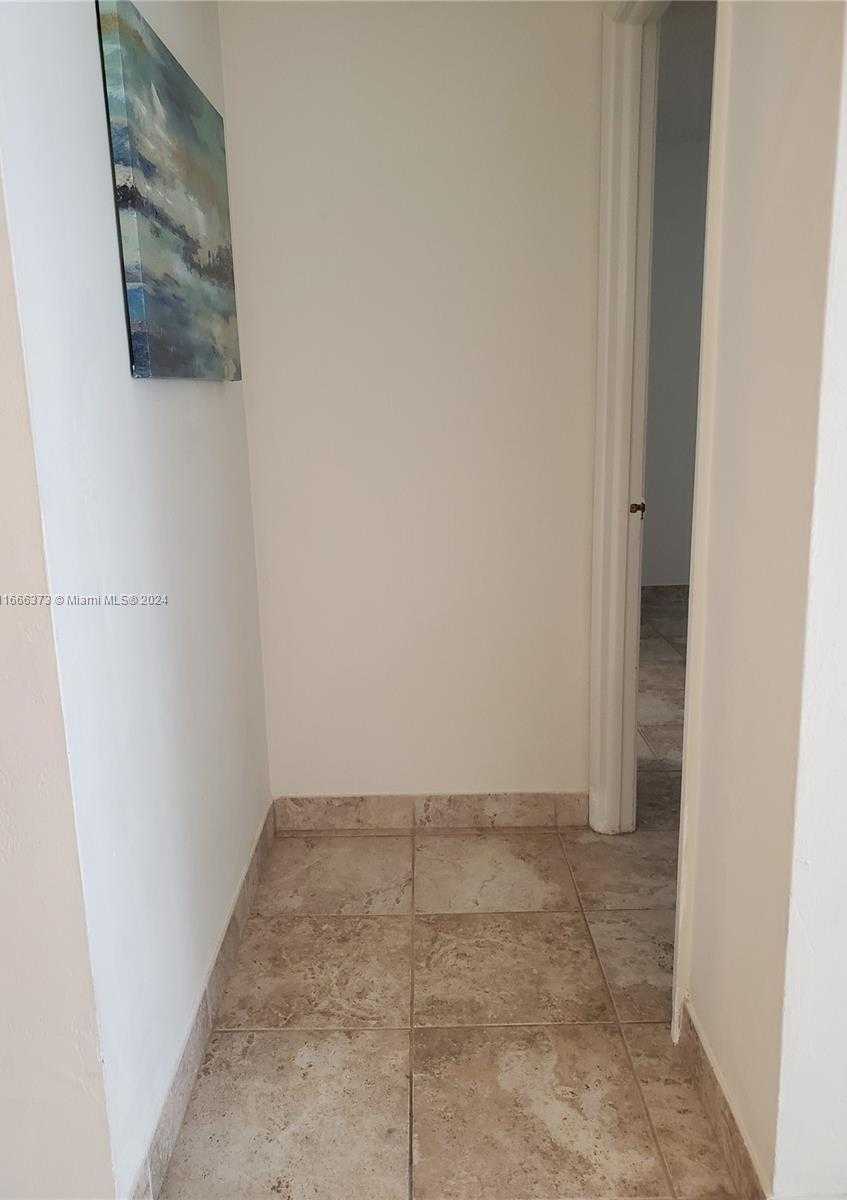 Small Image of 600 NORTH EAST 36TH ST #1109, Miami Number 12