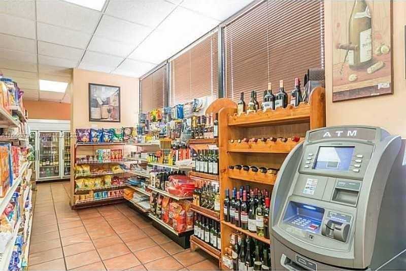Small Image of 600 NORTH EAST 36TH ST #1109, Miami Number 30