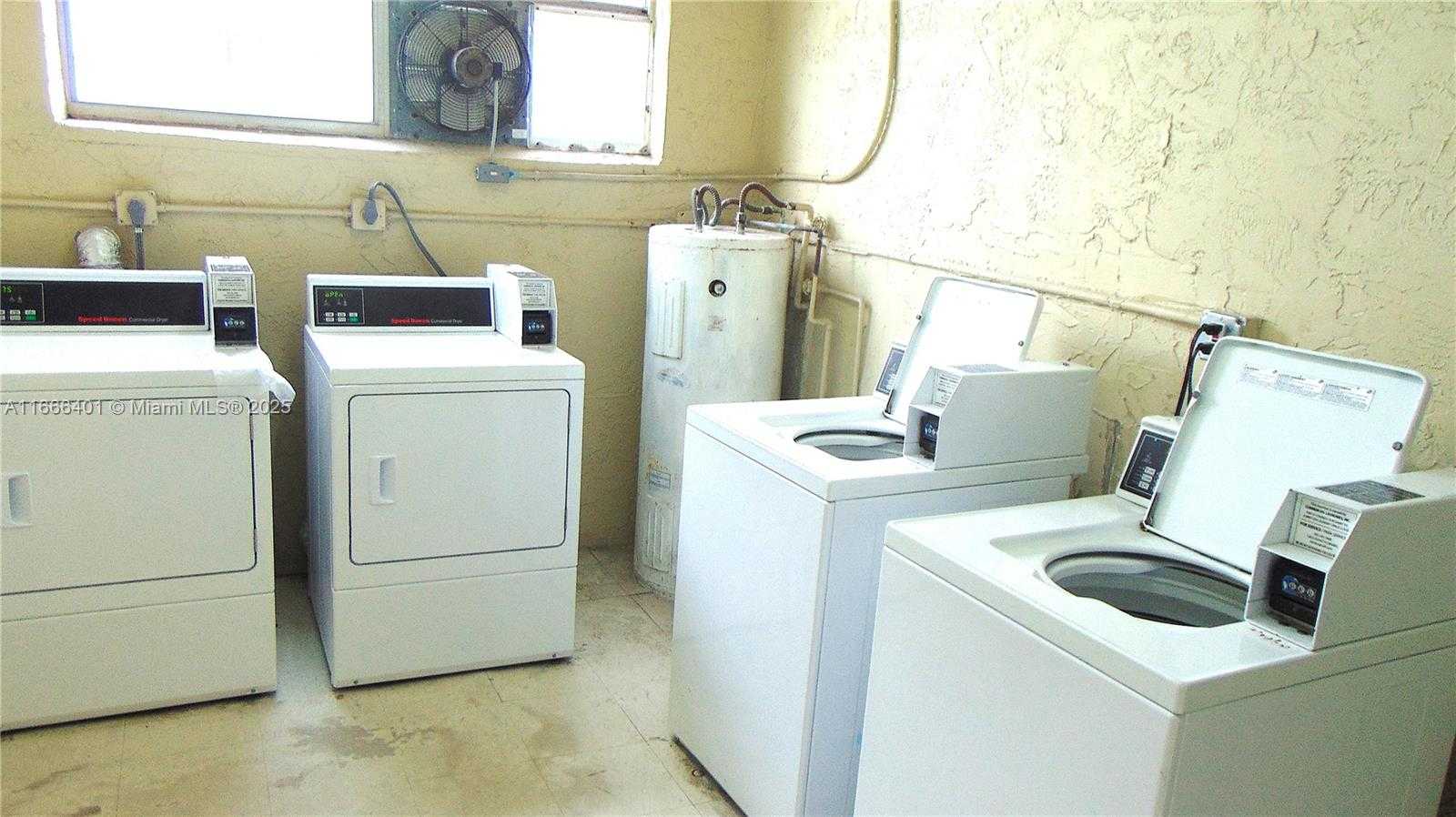 Small Image of 1800 SOUTH WEST 81ST AVE #1403, North Lauderdale Number 14