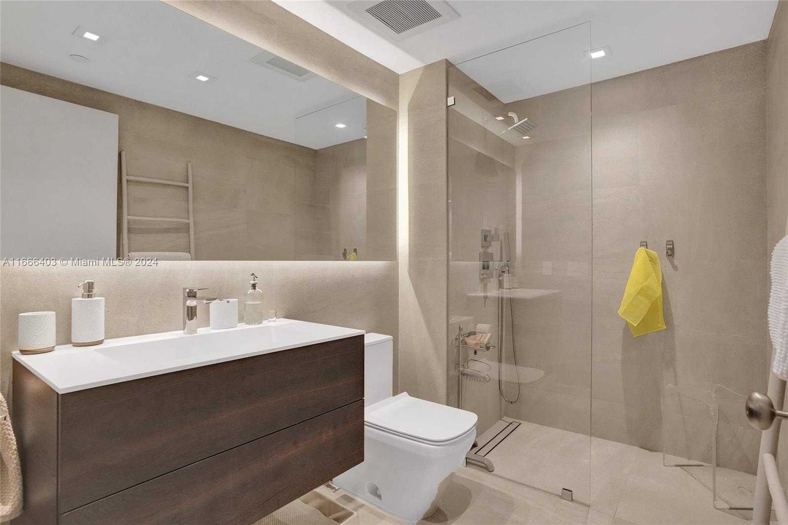 Small Image of 2711 SOUTH OCEAN DR #2102, Hollywood Number 32
