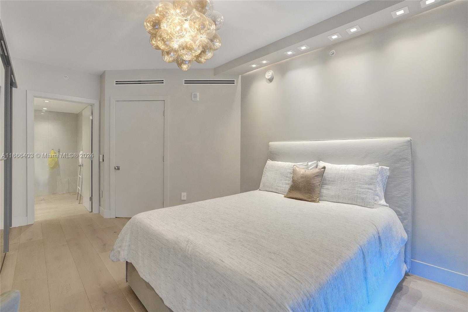 Small Image of 2711 SOUTH OCEAN DR #2102, Hollywood Number 35