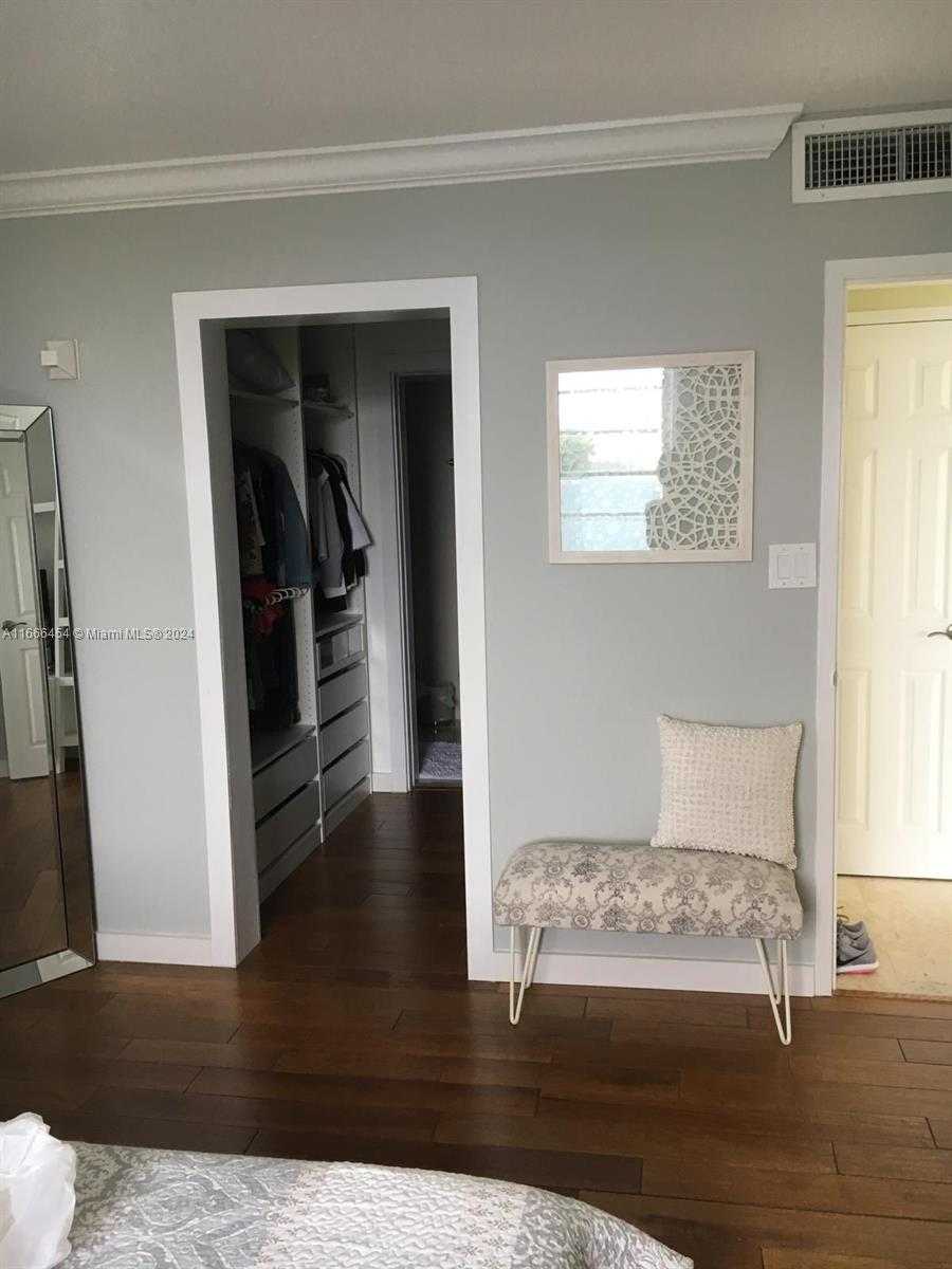 Small Image of 1865 79th Street Causeway, North Bay Village, FL 33141, USA Number 11