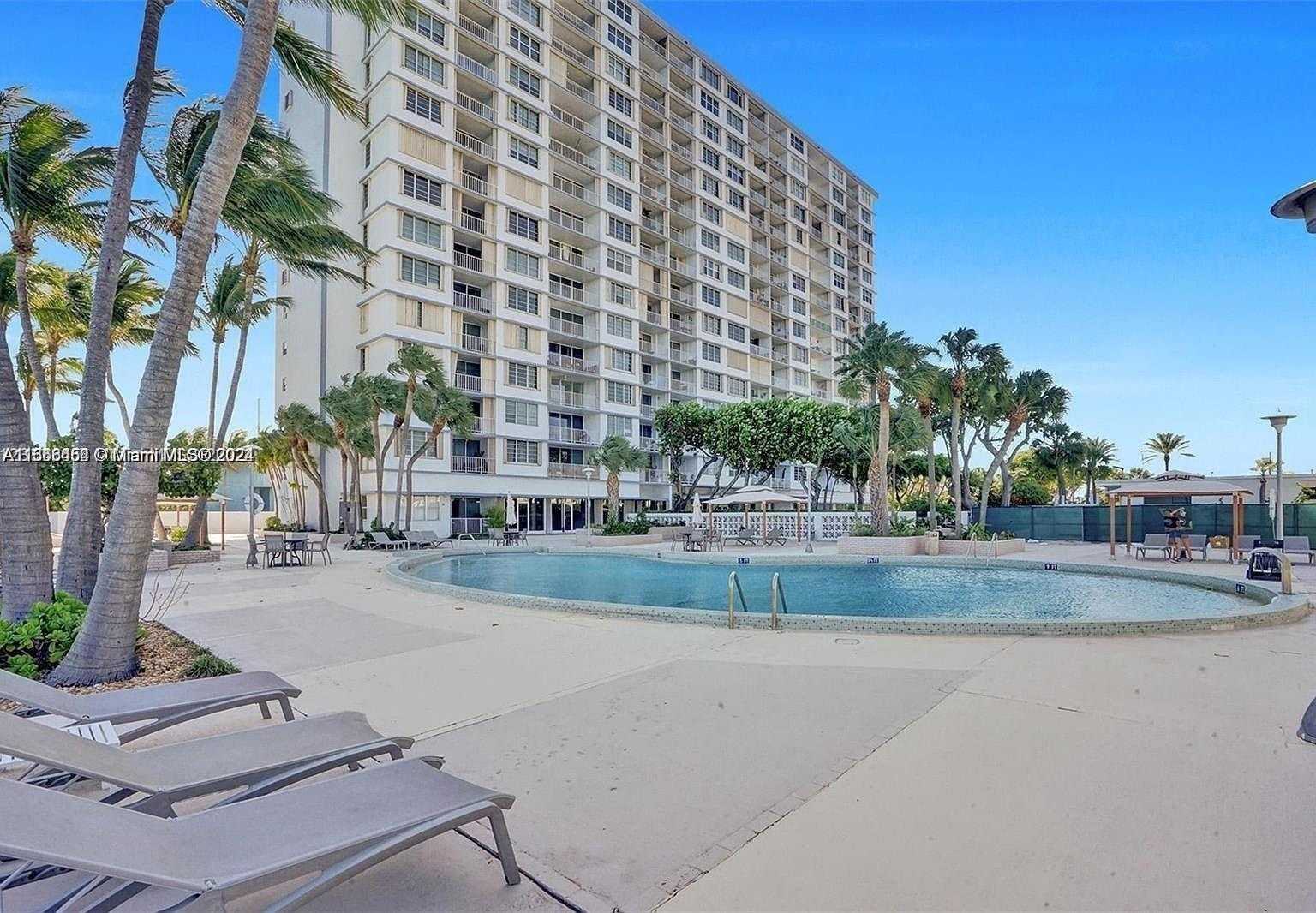 Small Image of 1865 79th Street Causeway, North Bay Village, FL 33141, USA Number 25
