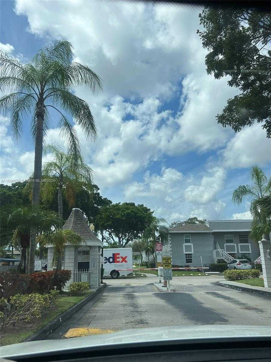 Small Image of 459 NORTH EAST 210TH CIR TER #201-17, Miami Number 3