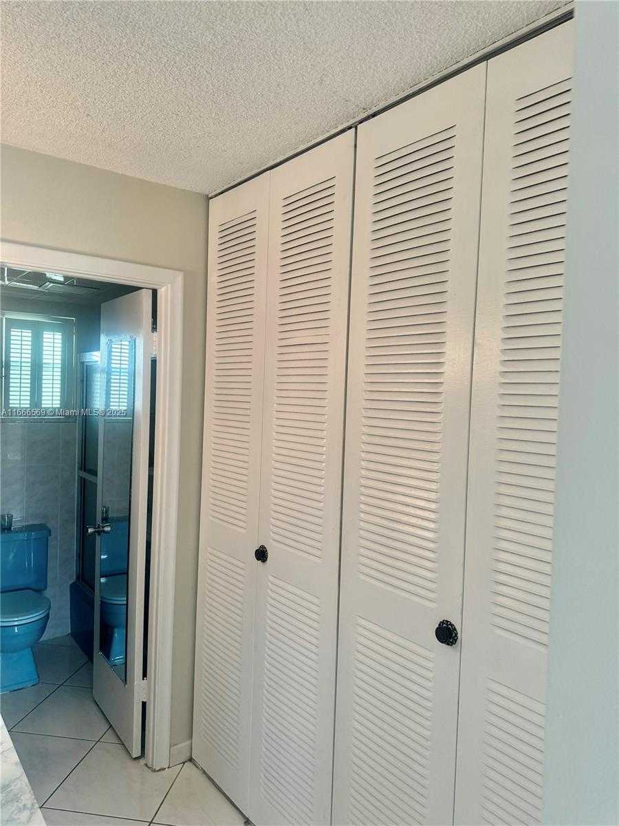 Small Image of 3600 NORTH EAST 170 ST #D-303, North Miami Beach Number 15