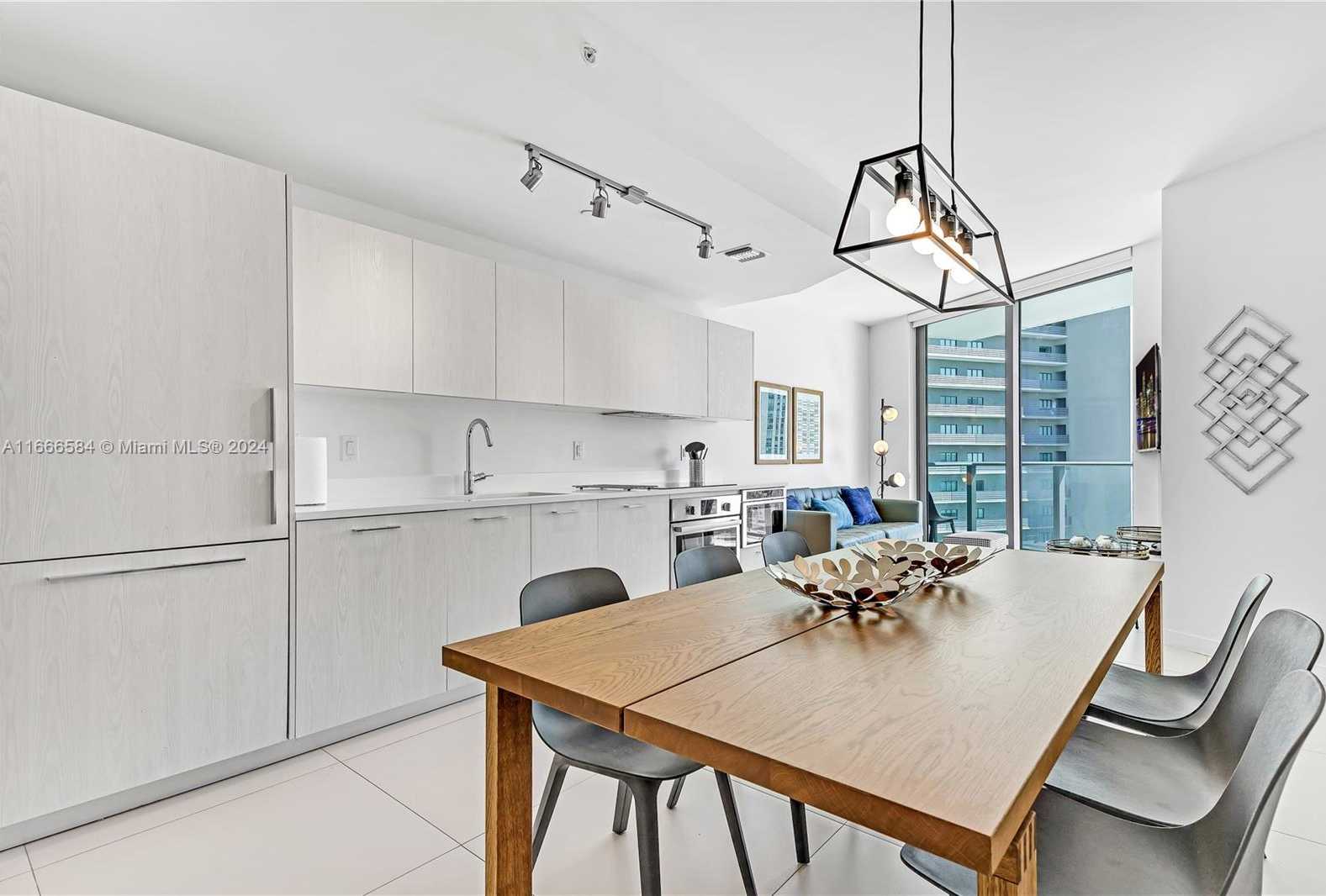 Small Image of 501 NORTH EAST 31ST ST #1607, Miami Number 7