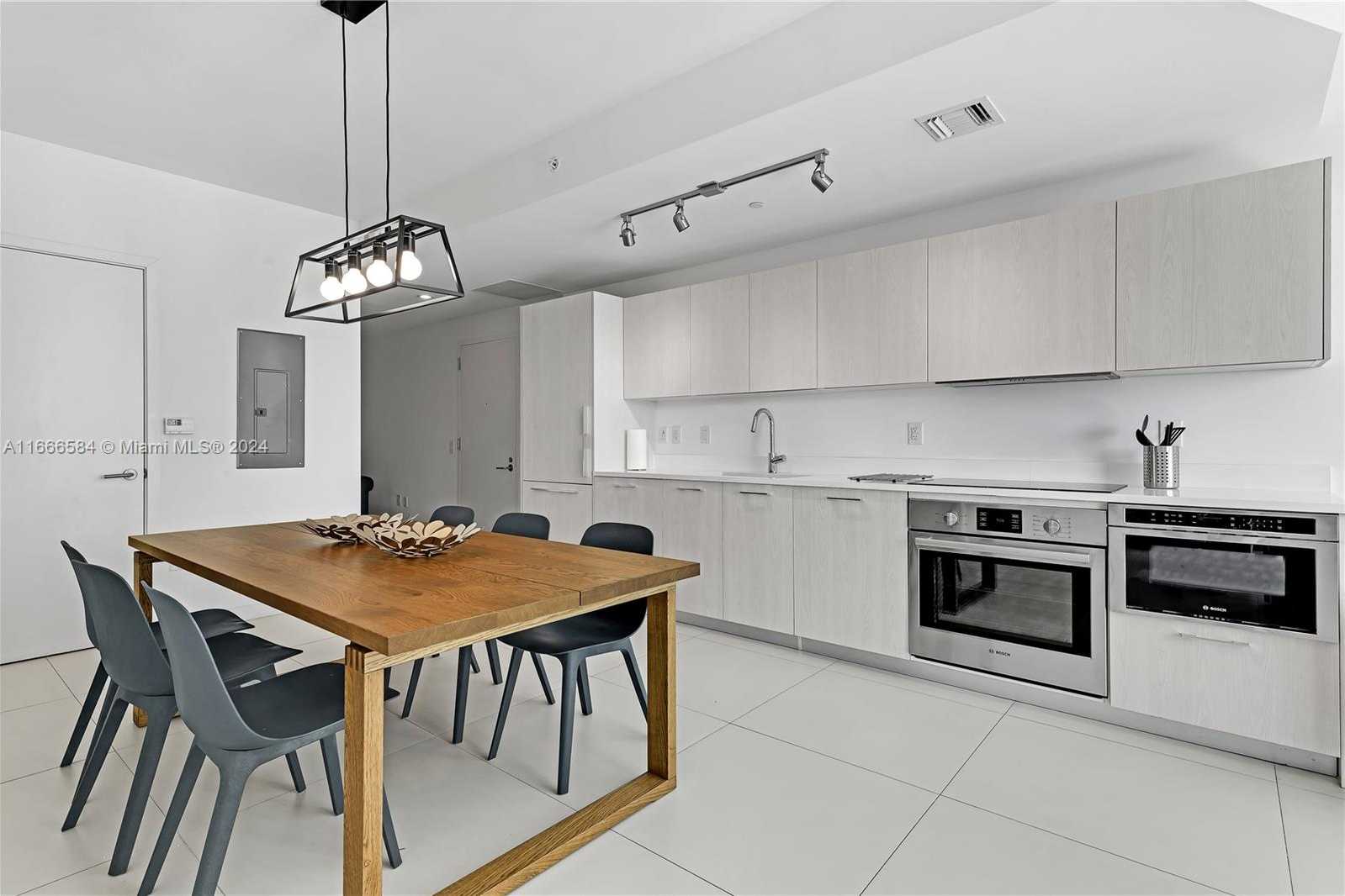 Small Image of 501 NORTH EAST 31ST ST #1607, Miami Number 8