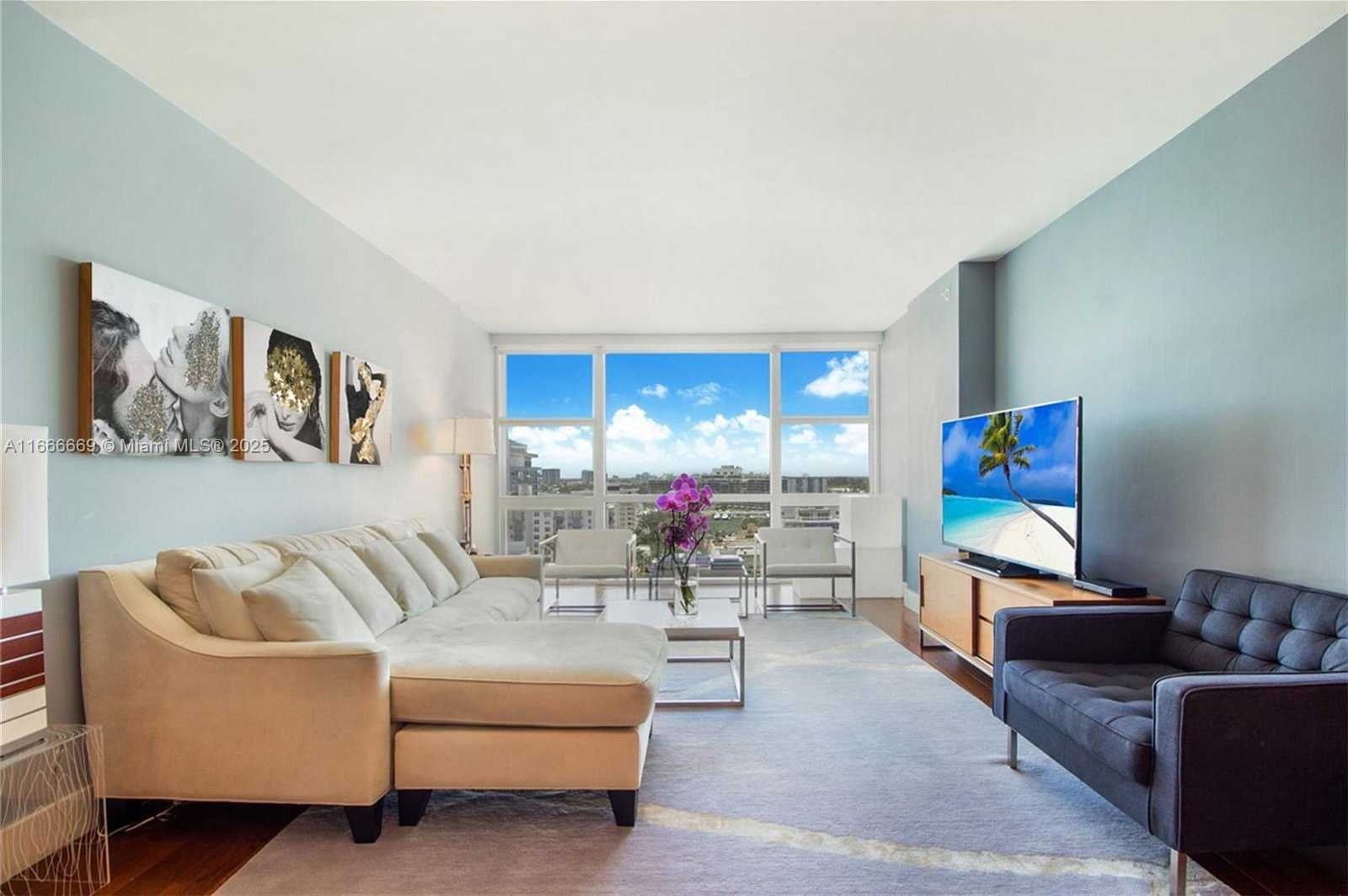 Small Image of 6801 COLLINS AVE #1101, Miami Beach Number 2