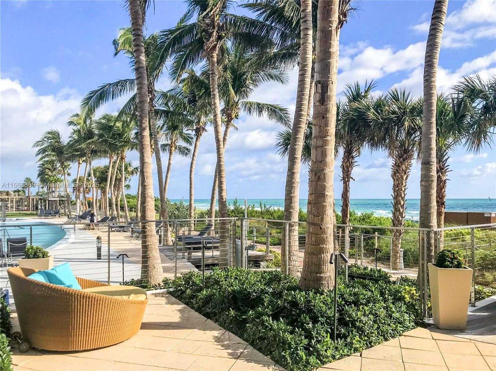 Small Image of 6801 COLLINS AVE #1101, Miami Beach Number 20