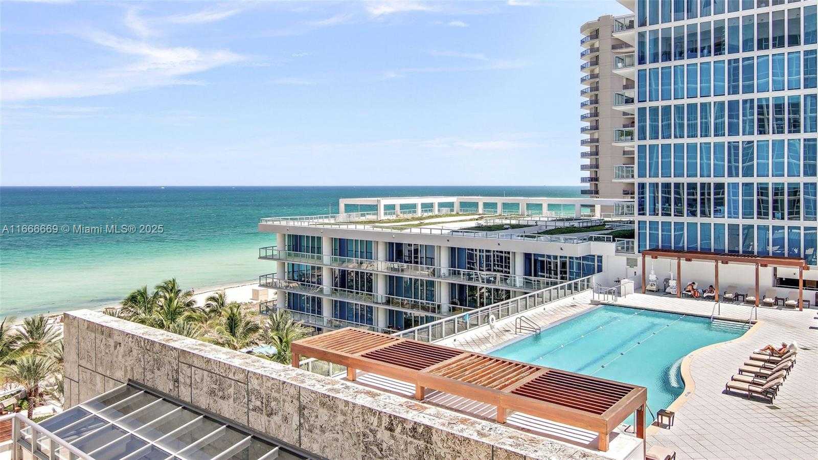 Small Image of 6801 COLLINS AVE #1101, Miami Beach Number 9