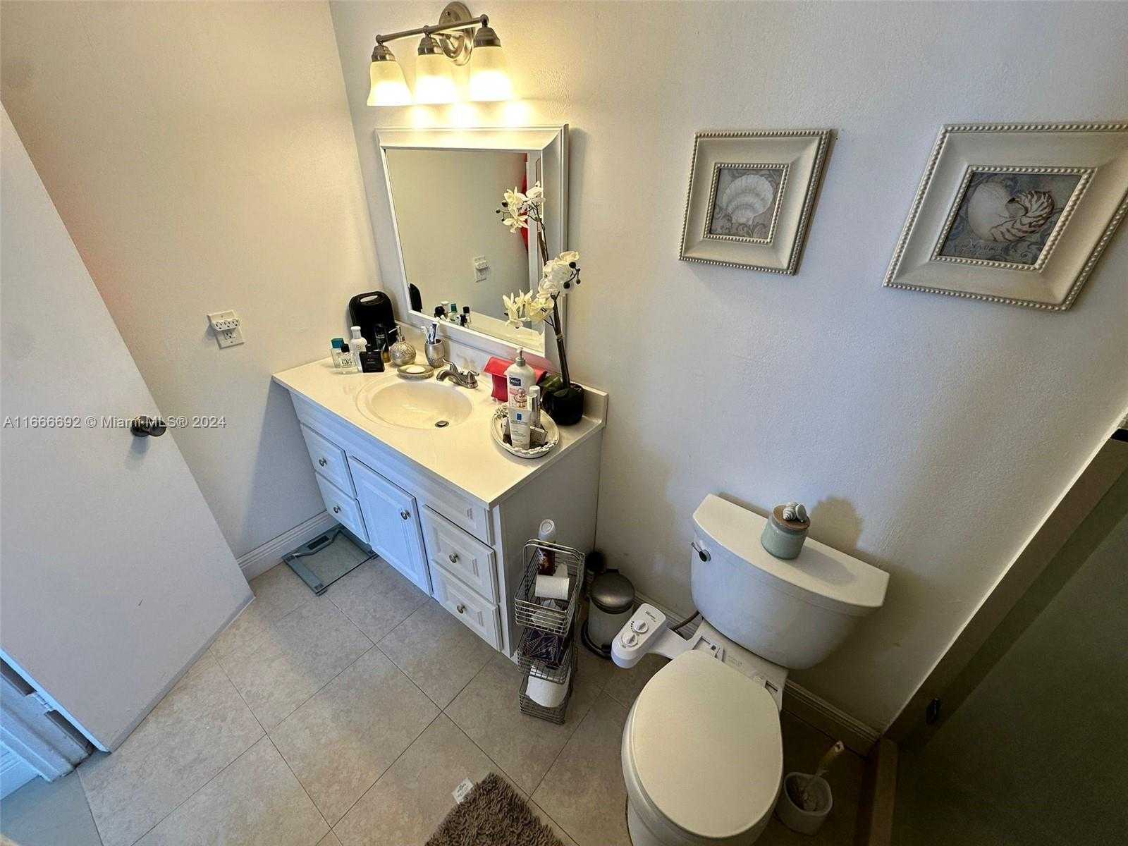 Small Image of 2201 SOUTH OCEAN DR #904, Hollywood Number 14