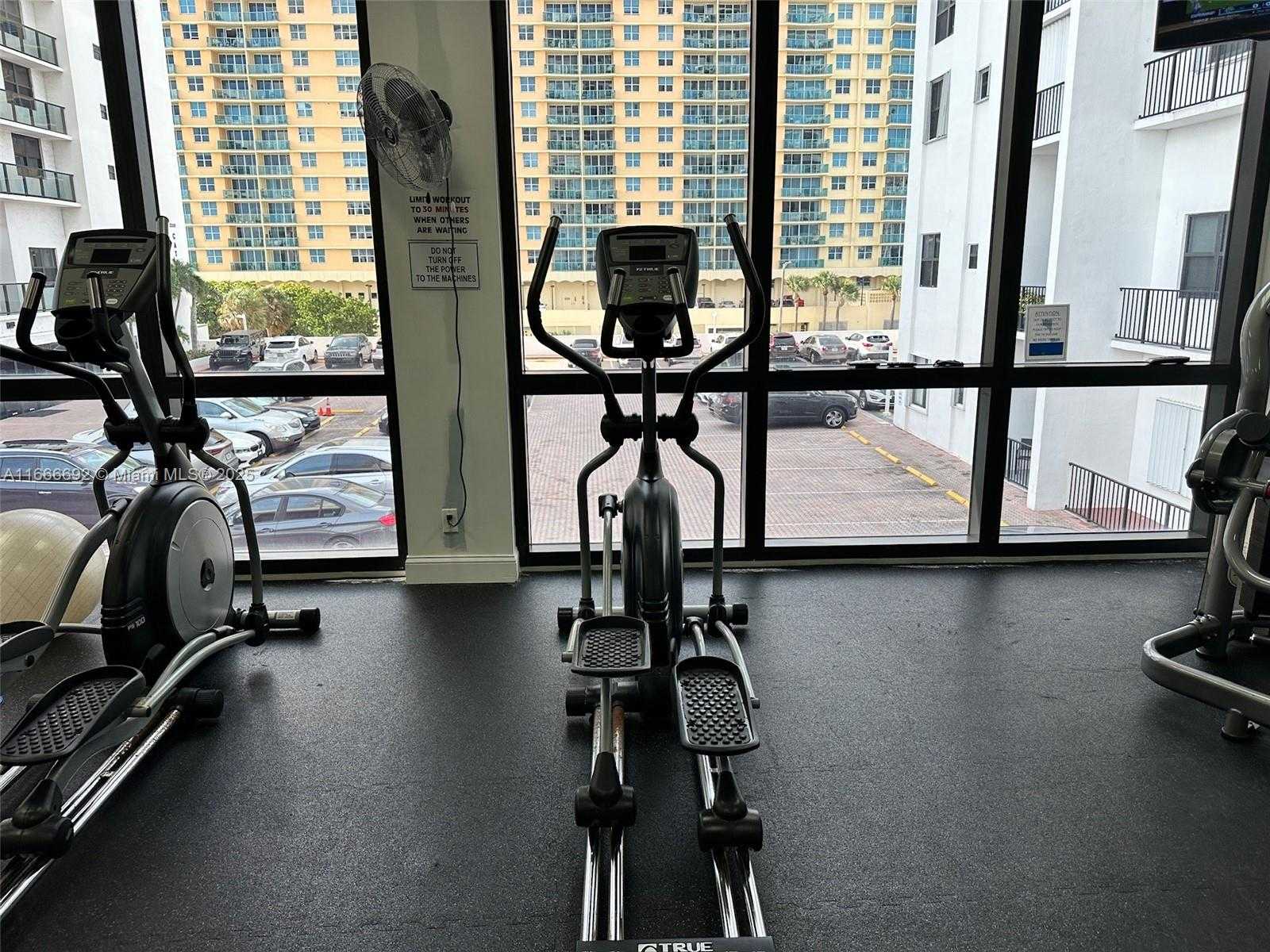 Small Image of 2201 SOUTH OCEAN DR #904, Hollywood Number 66