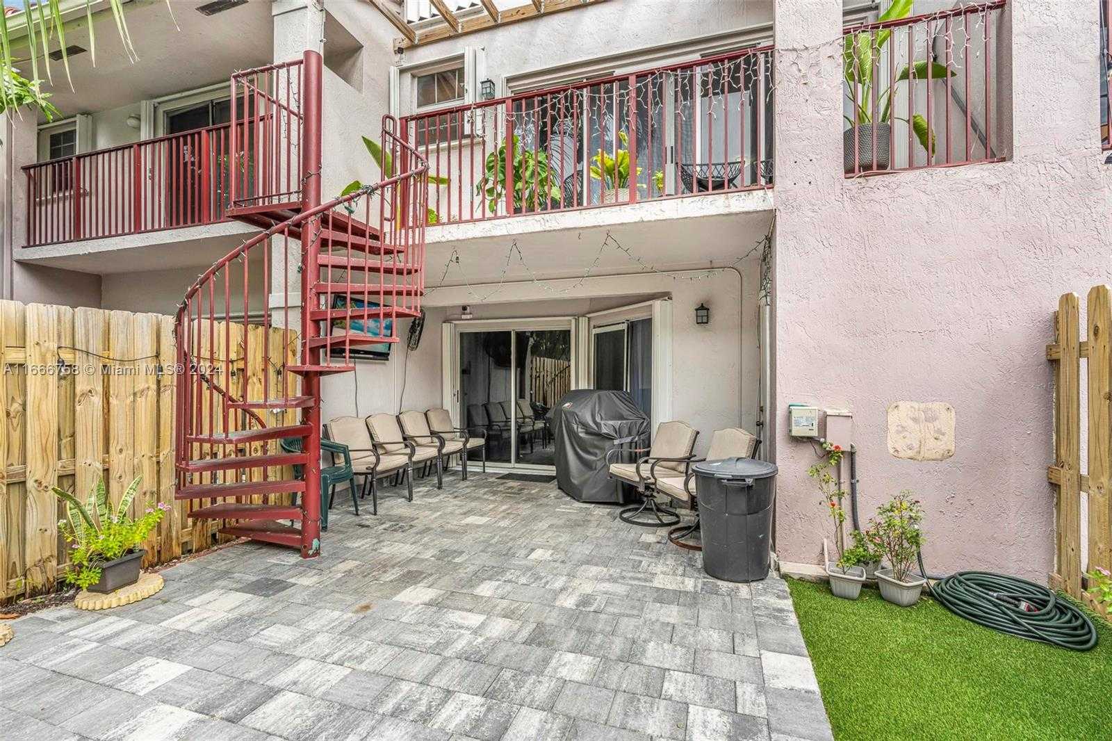 Small Image of 10110 SOUTH WEST 154TH CIR CT #103-1, Miami Number 27
