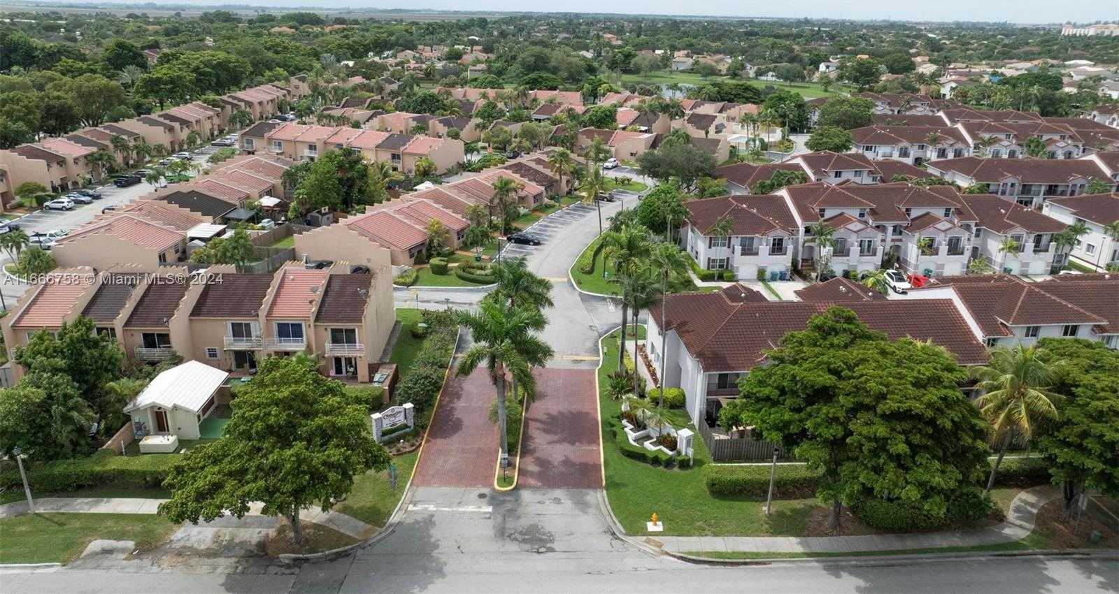 Small Image of 10110 SOUTH WEST 154TH CIR CT #103-1, Miami Number 30
