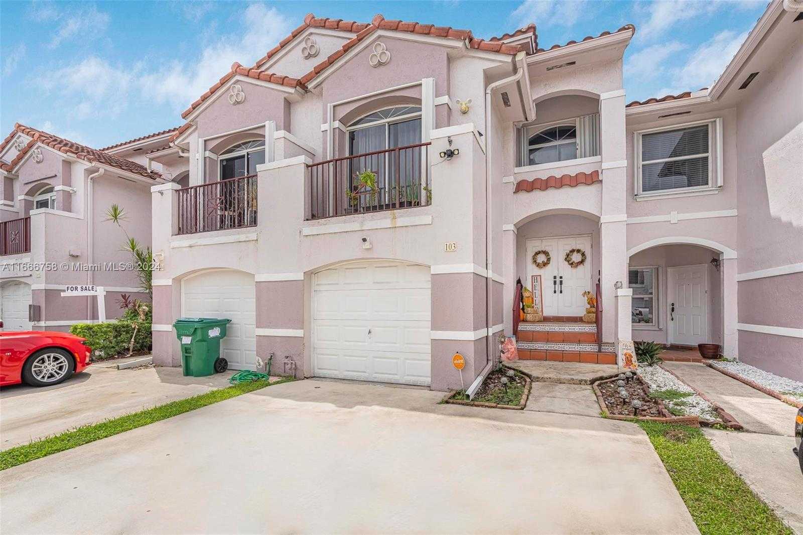 Small Image of 10110 SOUTH WEST 154TH CIR CT #103-1, Miami Number 4