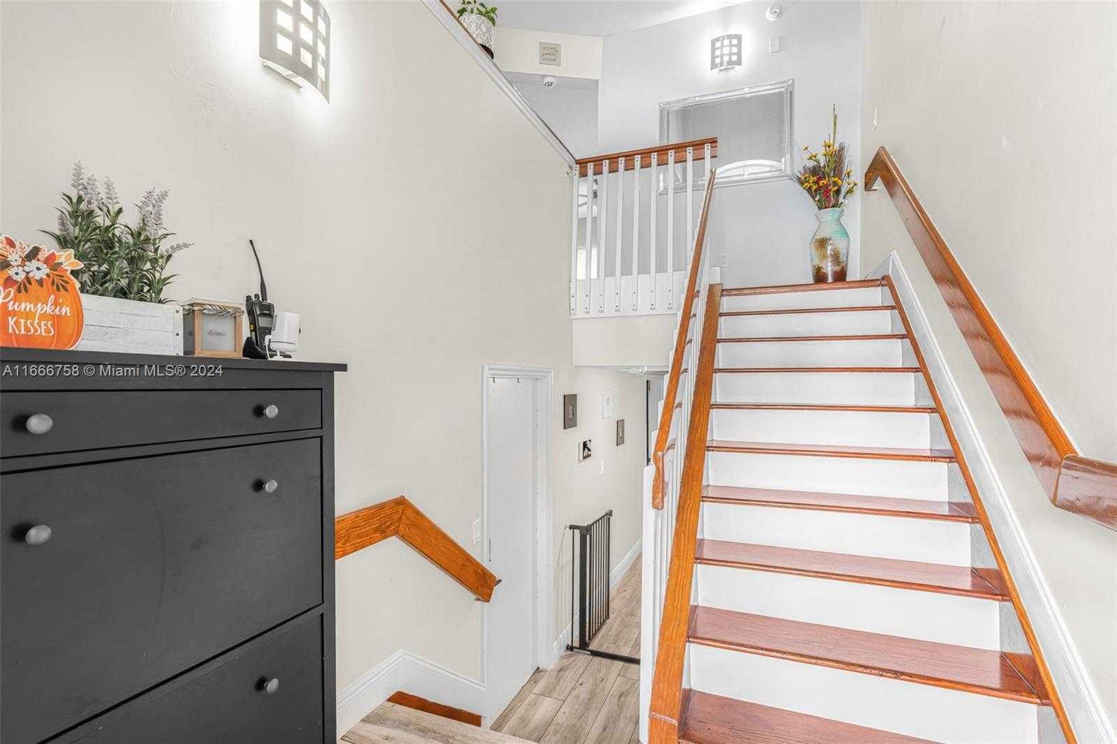 Small Image of 10110 SOUTH WEST 154TH CIR CT #103-1, Miami Number 6