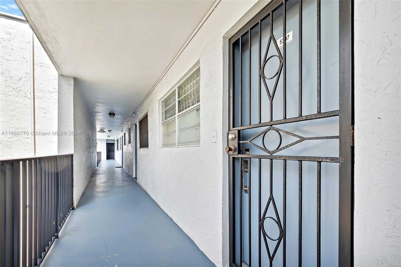 Small Image of 2496 SOUTH WEST 17TH AVE #5307, Miami Number 15