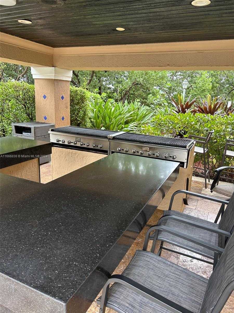 Small Image of 19877 EAST COUNTRY CLUB DR #3603, Aventura Number 30