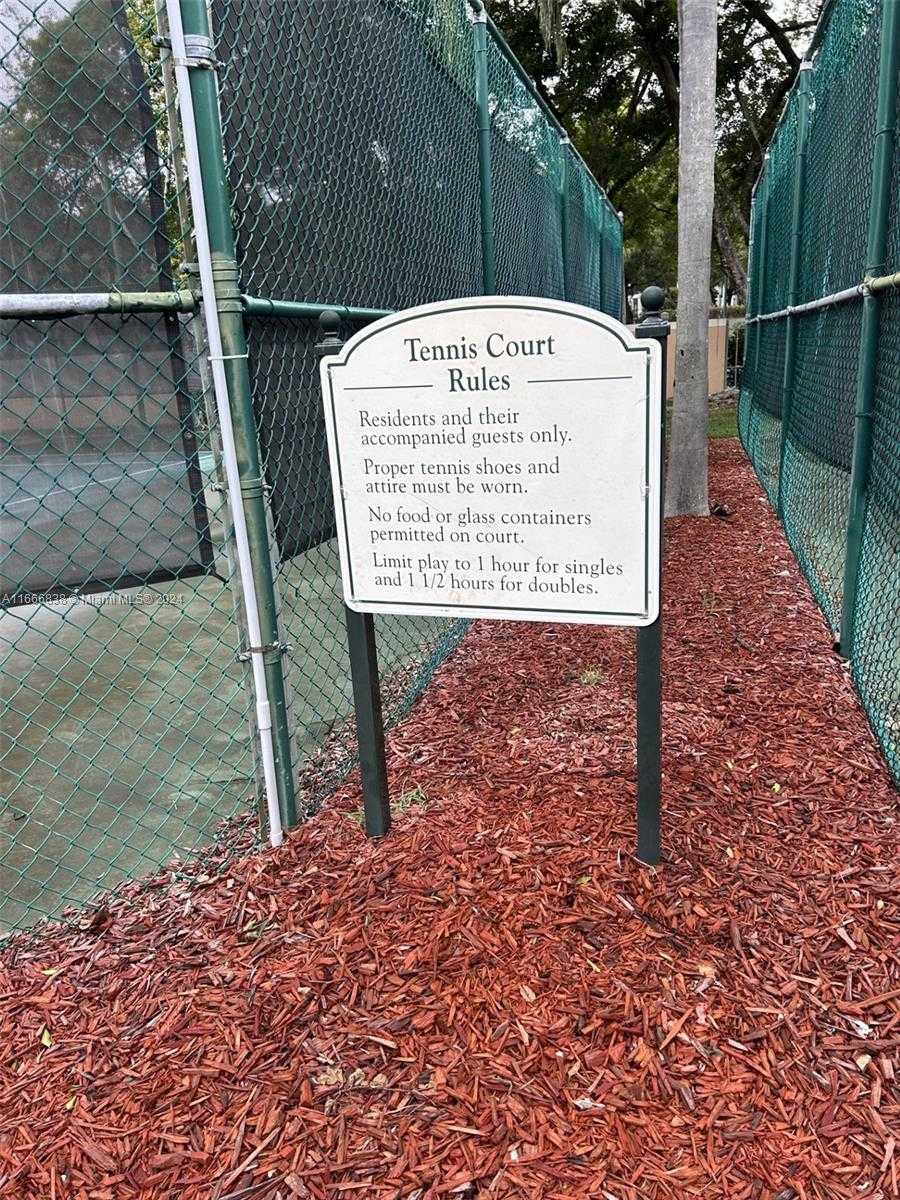 Small Image of 19877 EAST COUNTRY CLUB DR #3603, Aventura Number 31