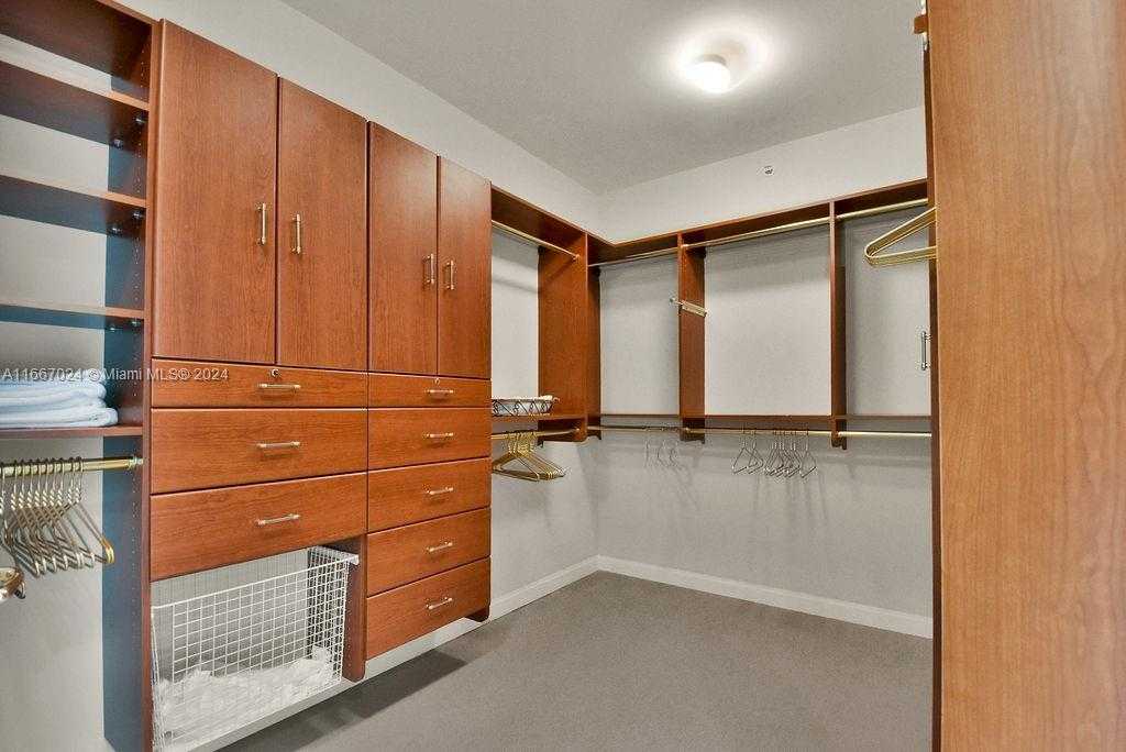 Small Image of 19955 NORTH EAST 38TH CT #1701, Aventura Number 19