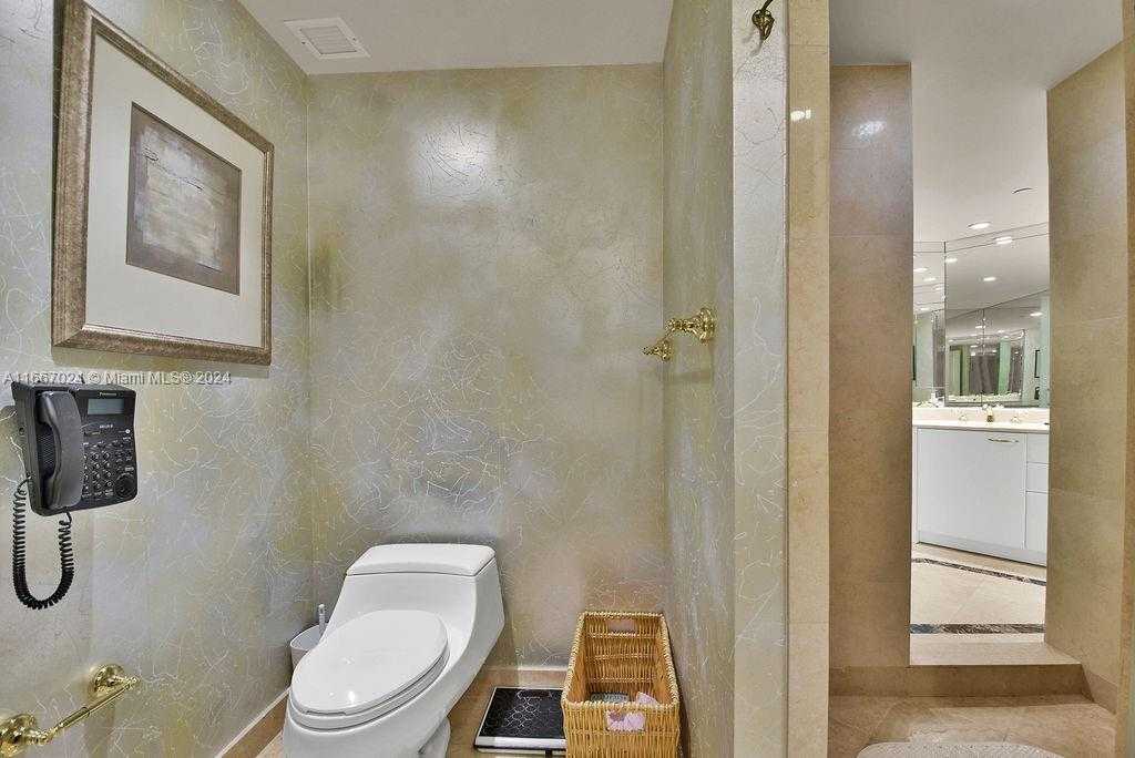 Small Image of 19955 NORTH EAST 38TH CT #1701, Aventura Number 21