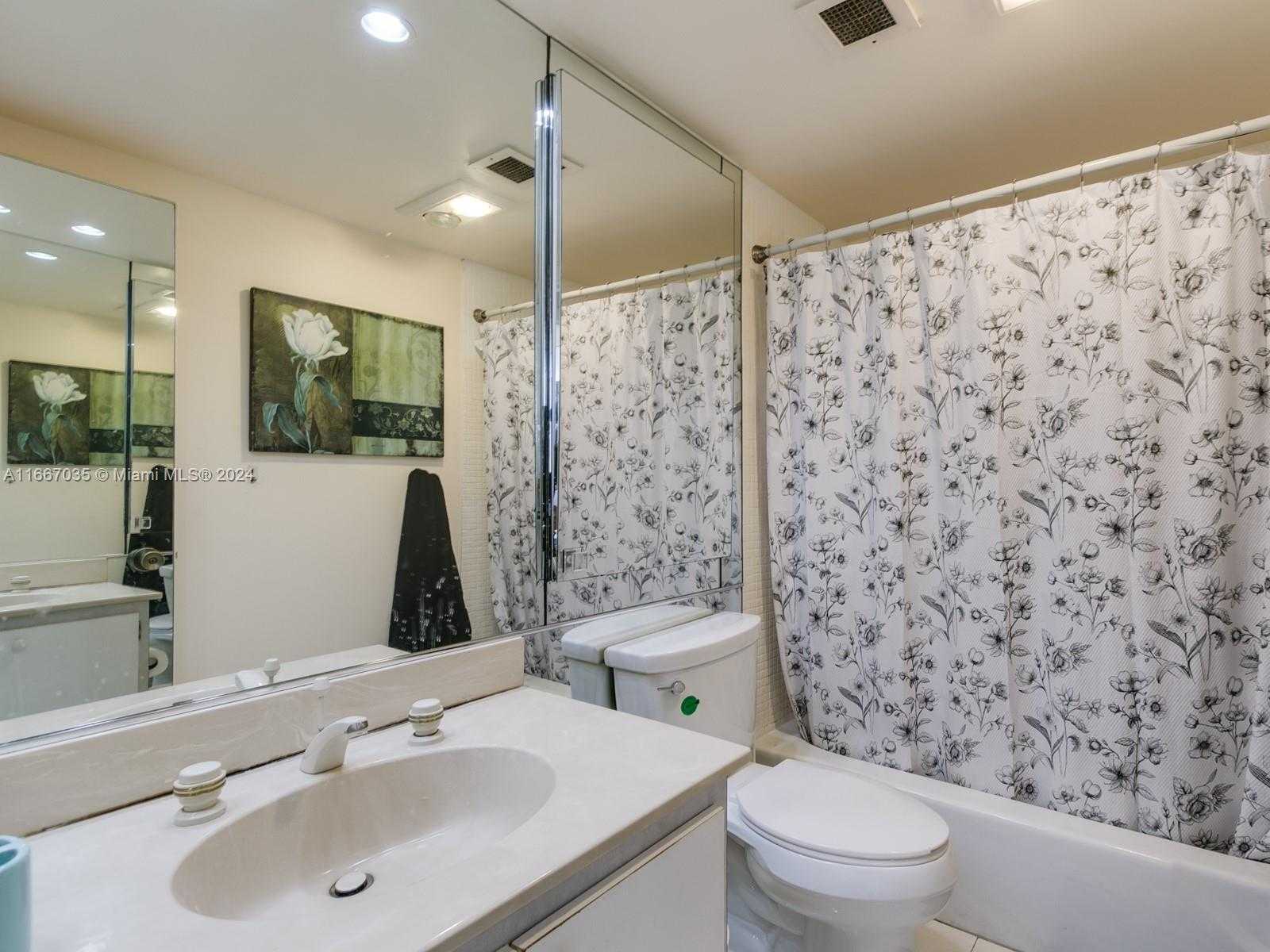 Small Image of 1965 SOUTH OCEAN DR #11P, Hallandale Beach Number 35