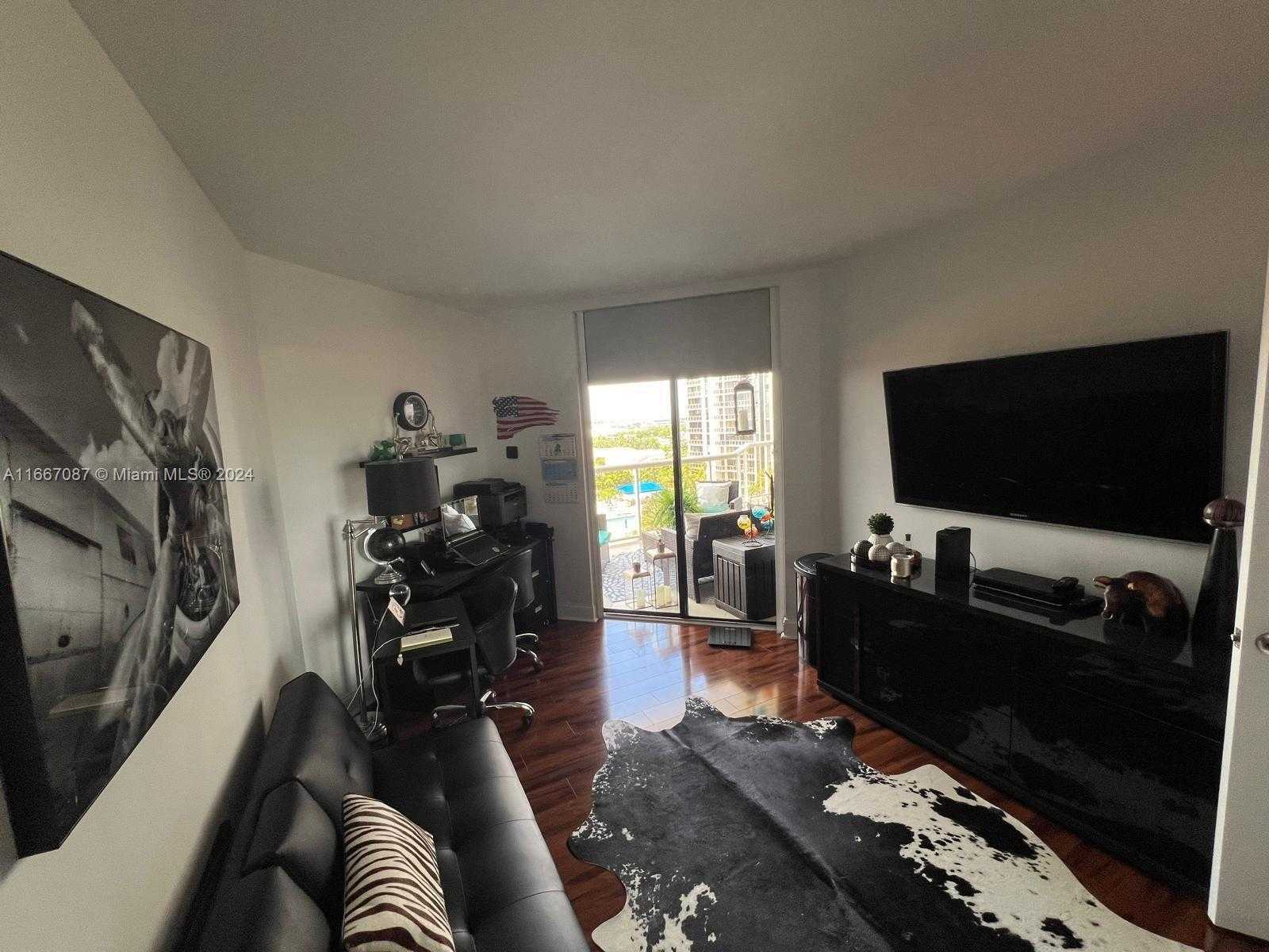Small Image of 3610 YACHT CLUB DR #912, Aventura Number 16