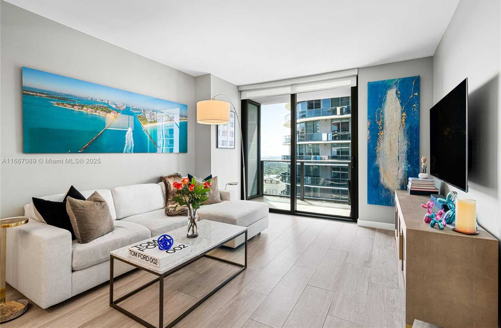 Small Image of 45 SOUTH WEST 9TH ST #4007, Miami Number 14