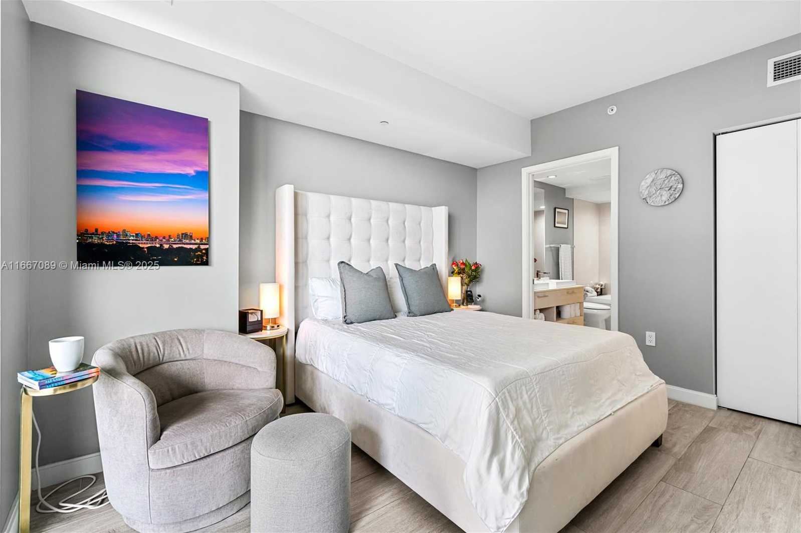 Small Image of 45 SOUTH WEST 9TH ST #4007, Miami Number 20