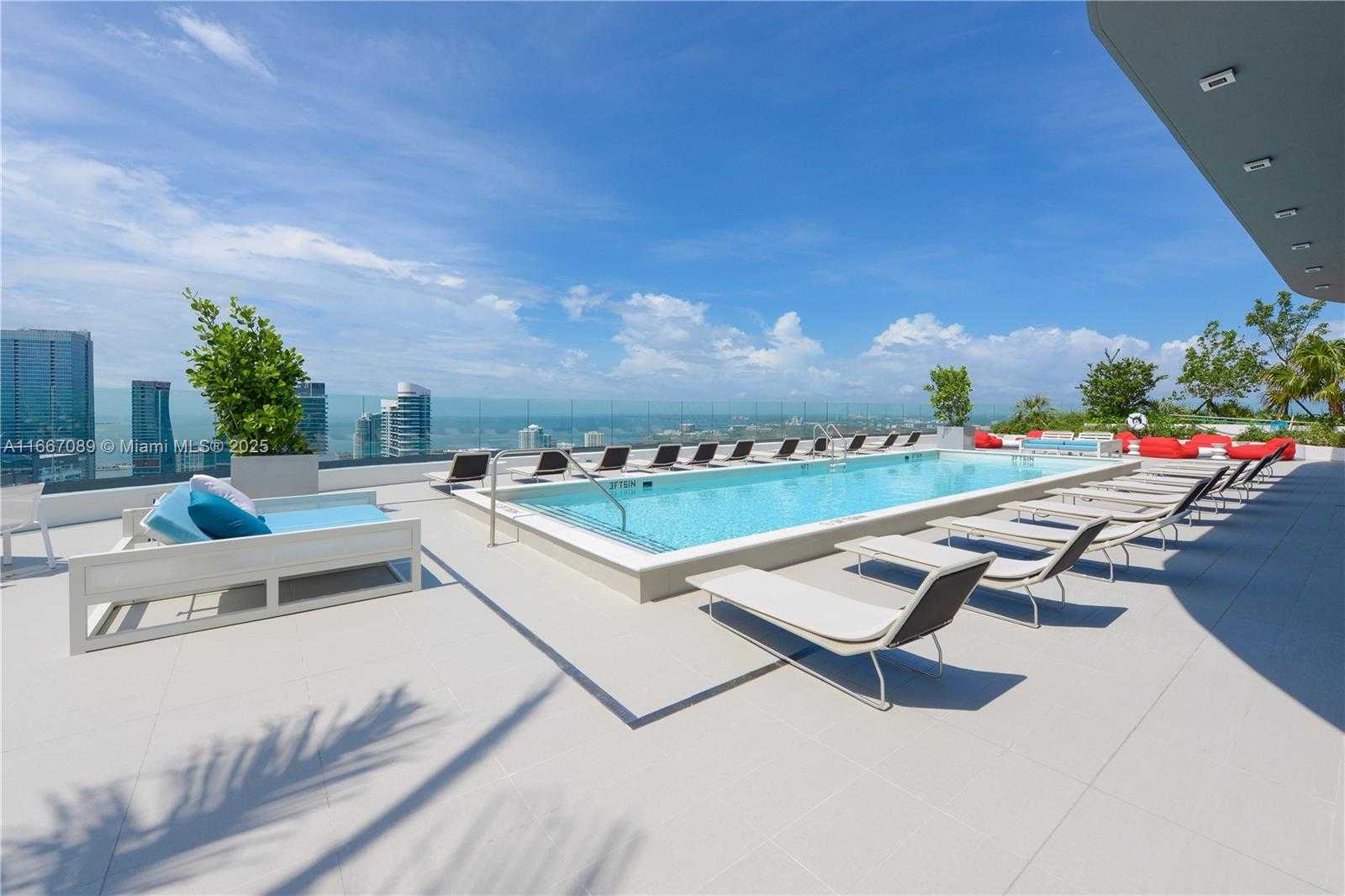 Small Image of 45 SOUTH WEST 9TH ST #4007, Miami Number 28