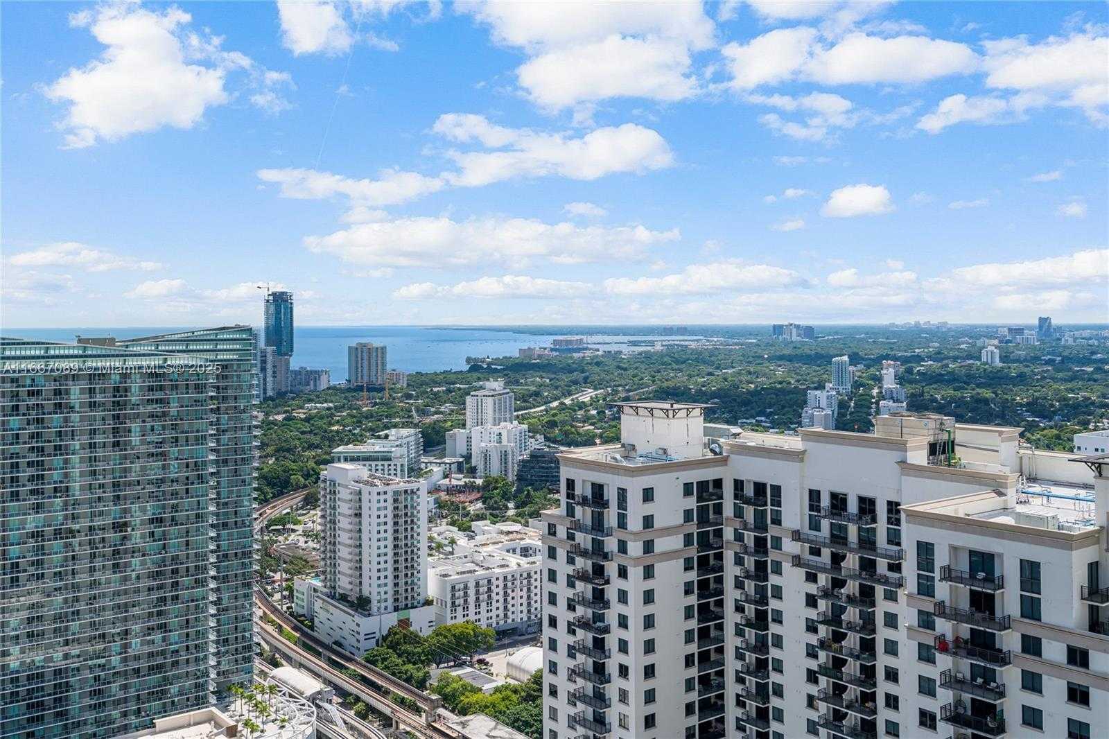 Small Image of 45 SOUTH WEST 9TH ST #4007, Miami Number 3