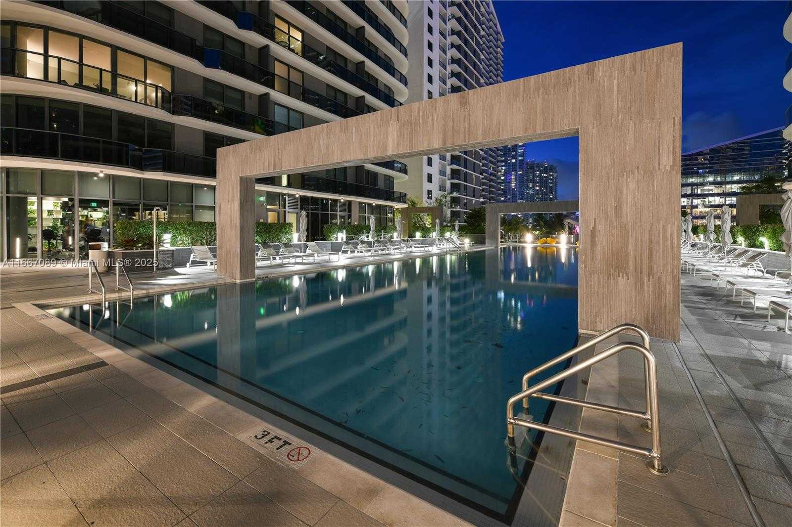 Small Image of 45 SOUTH WEST 9TH ST #4007, Miami Number 41