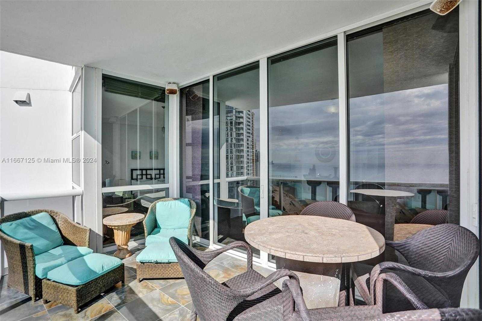 Small Image of 18101 COLLINS AVE #4106 + Cabana, Sunny Isles Beach Number 16