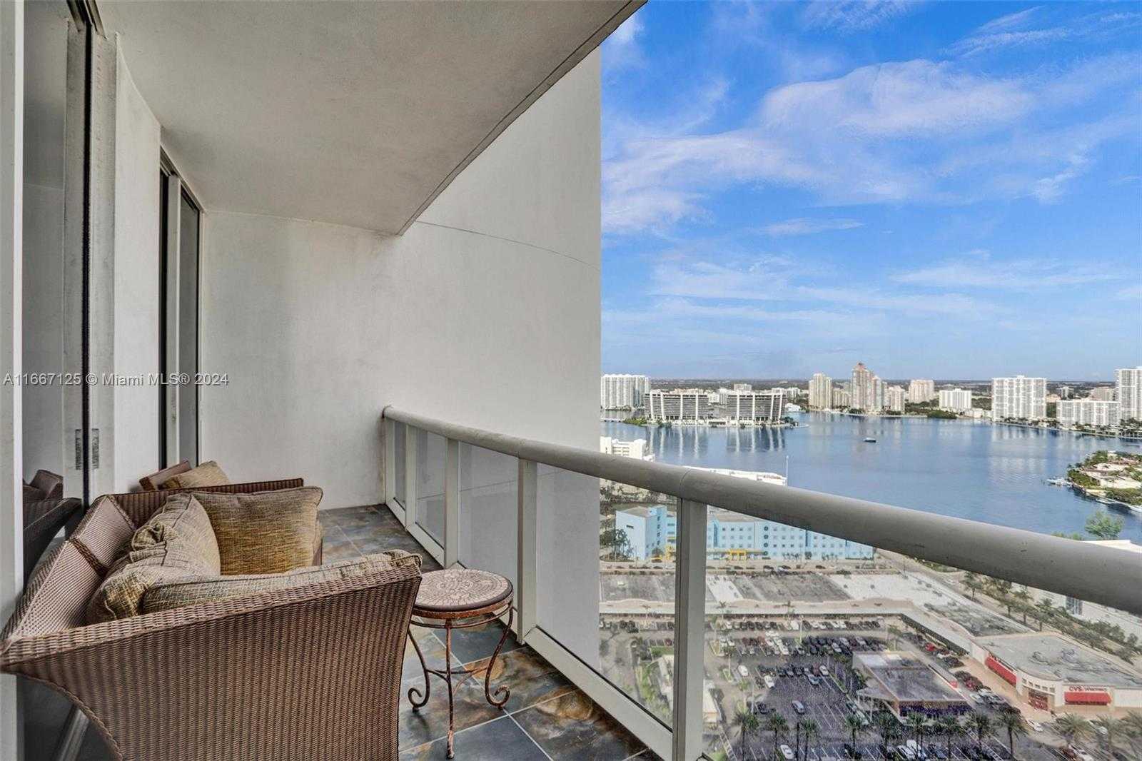 Small Image of 18101 COLLINS AVE #4106 + Cabana, Sunny Isles Beach Number 26