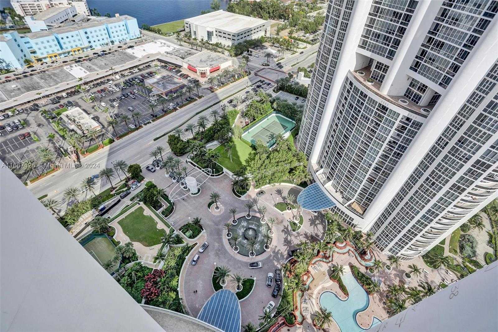 Small Image of 18101 COLLINS AVE #4106 + Cabana, Sunny Isles Beach Number 28