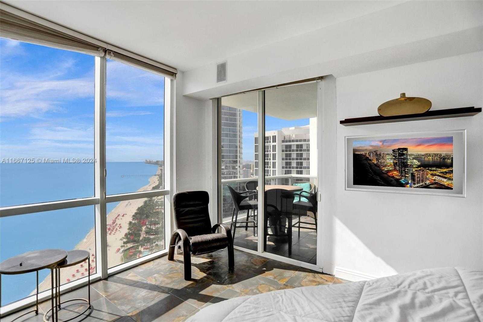 Small Image of 18101 COLLINS AVE #4106 + Cabana, Sunny Isles Beach Number 32