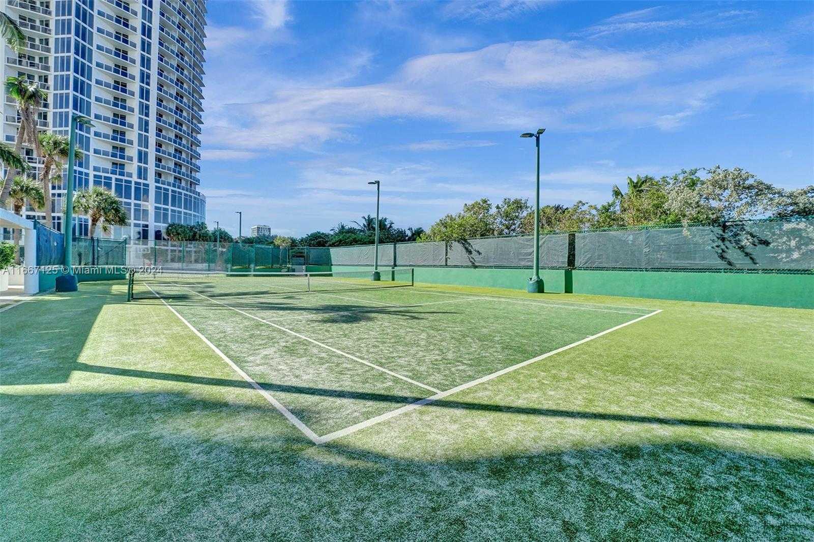 Small Image of 18101 COLLINS AVE #4106 + Cabana, Sunny Isles Beach Number 72