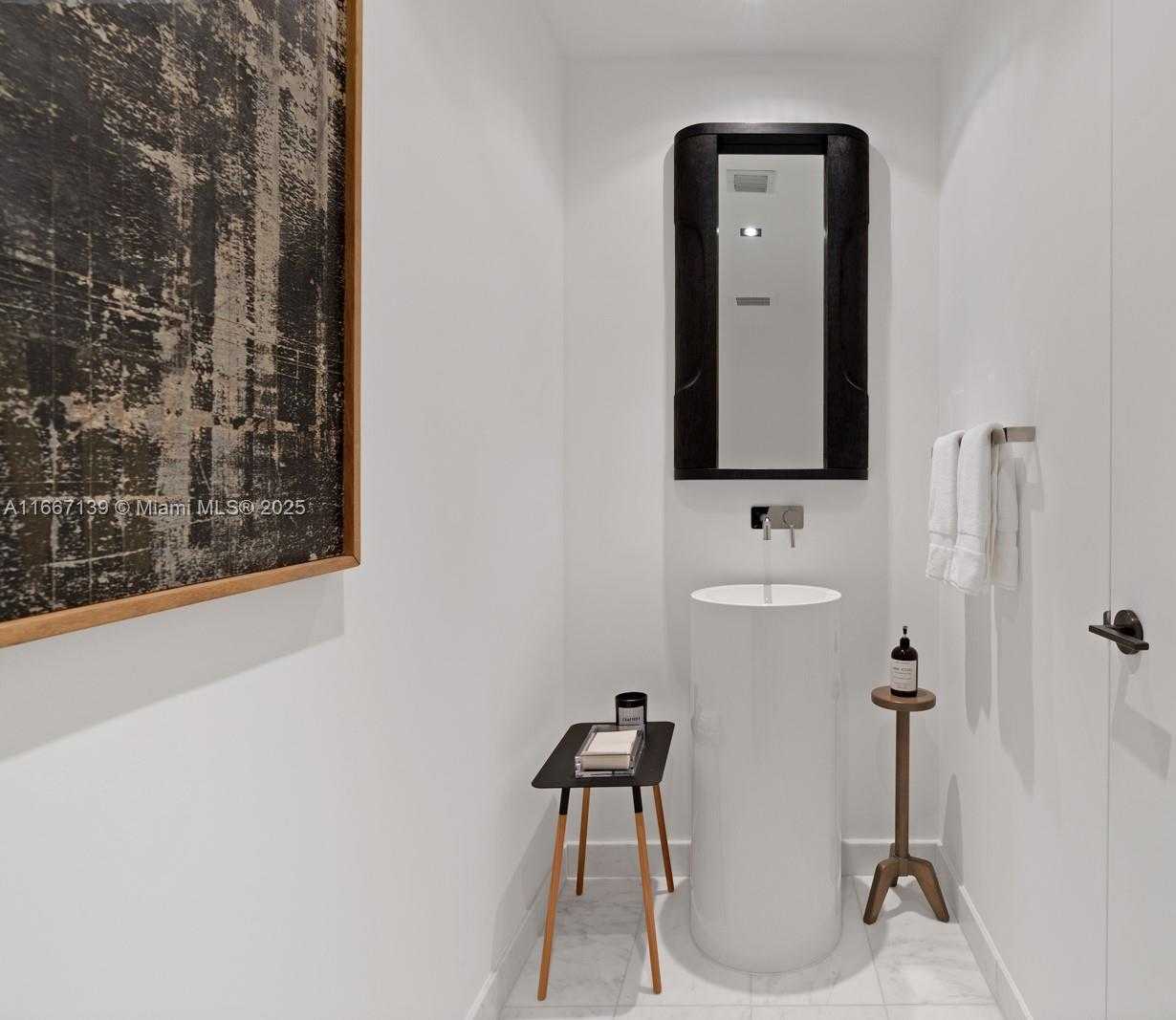 Small Image of 10203 COLLINS AVE #2003, Bal Harbour Number 12