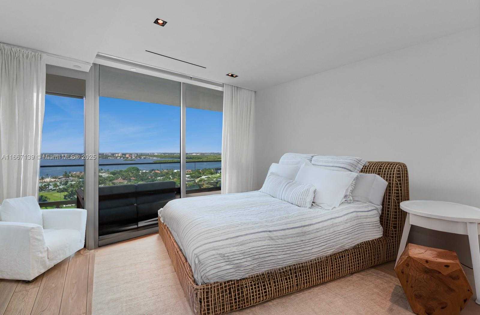 Small Image of 10203 COLLINS AVE #2003, Bal Harbour Number 25
