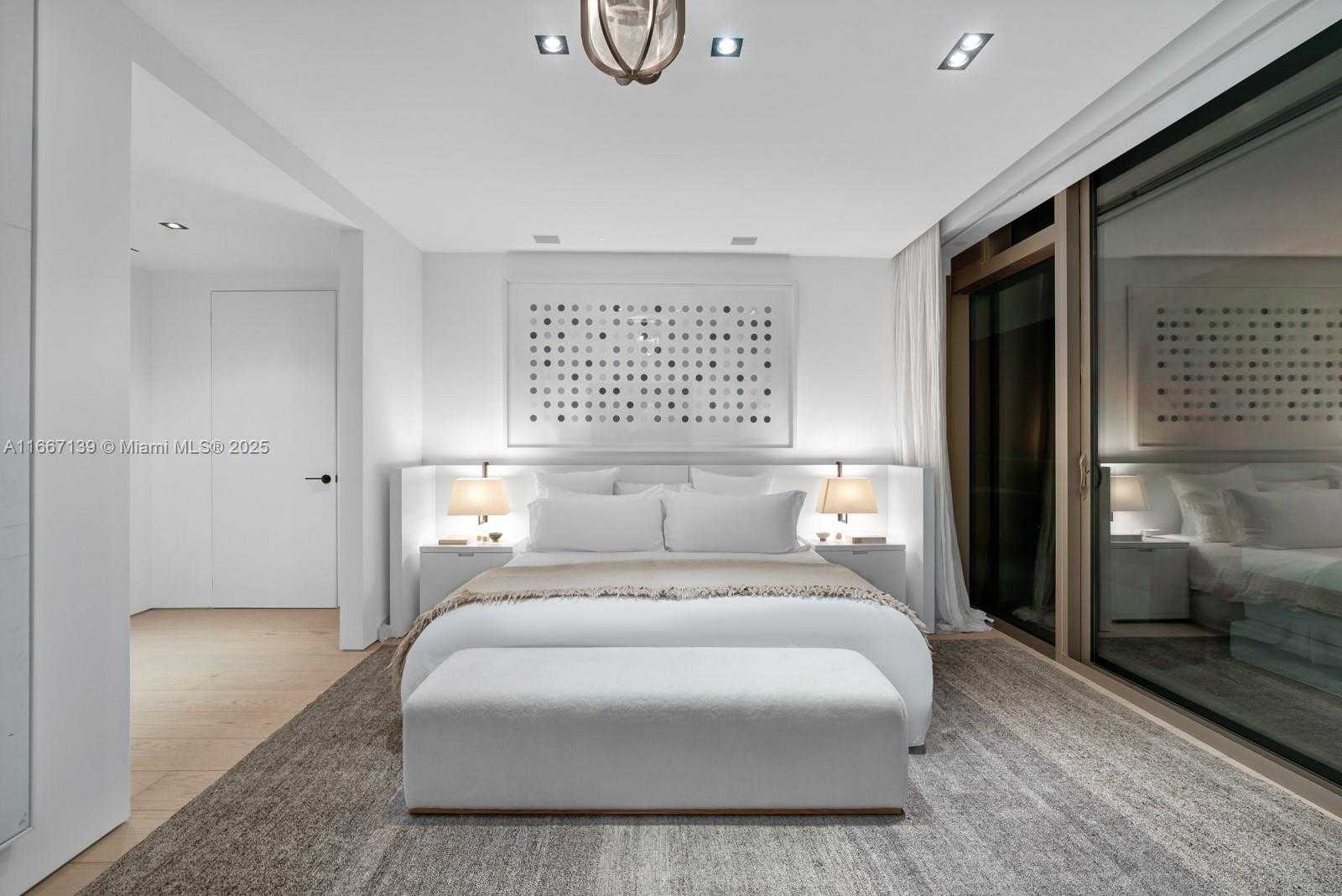 Small Image of 10203 COLLINS AVE #2003, Bal Harbour Number 37