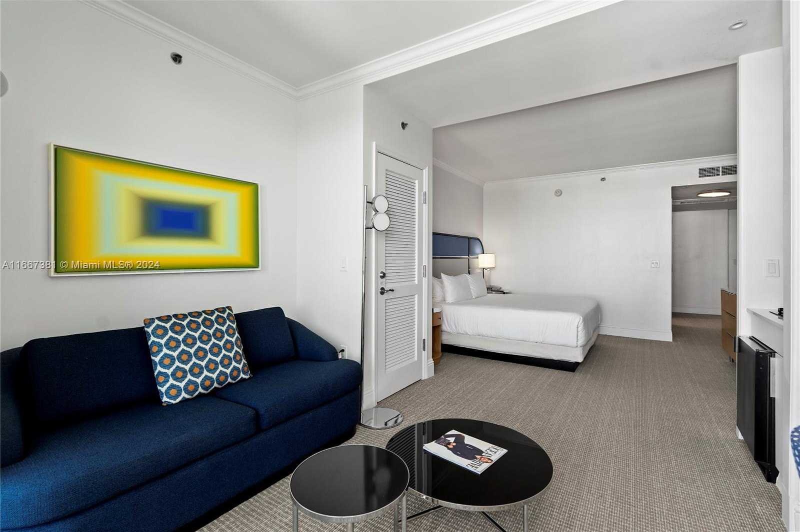 Small Image of 4401 COLLINS AVE #1709, Miami Beach Number 12