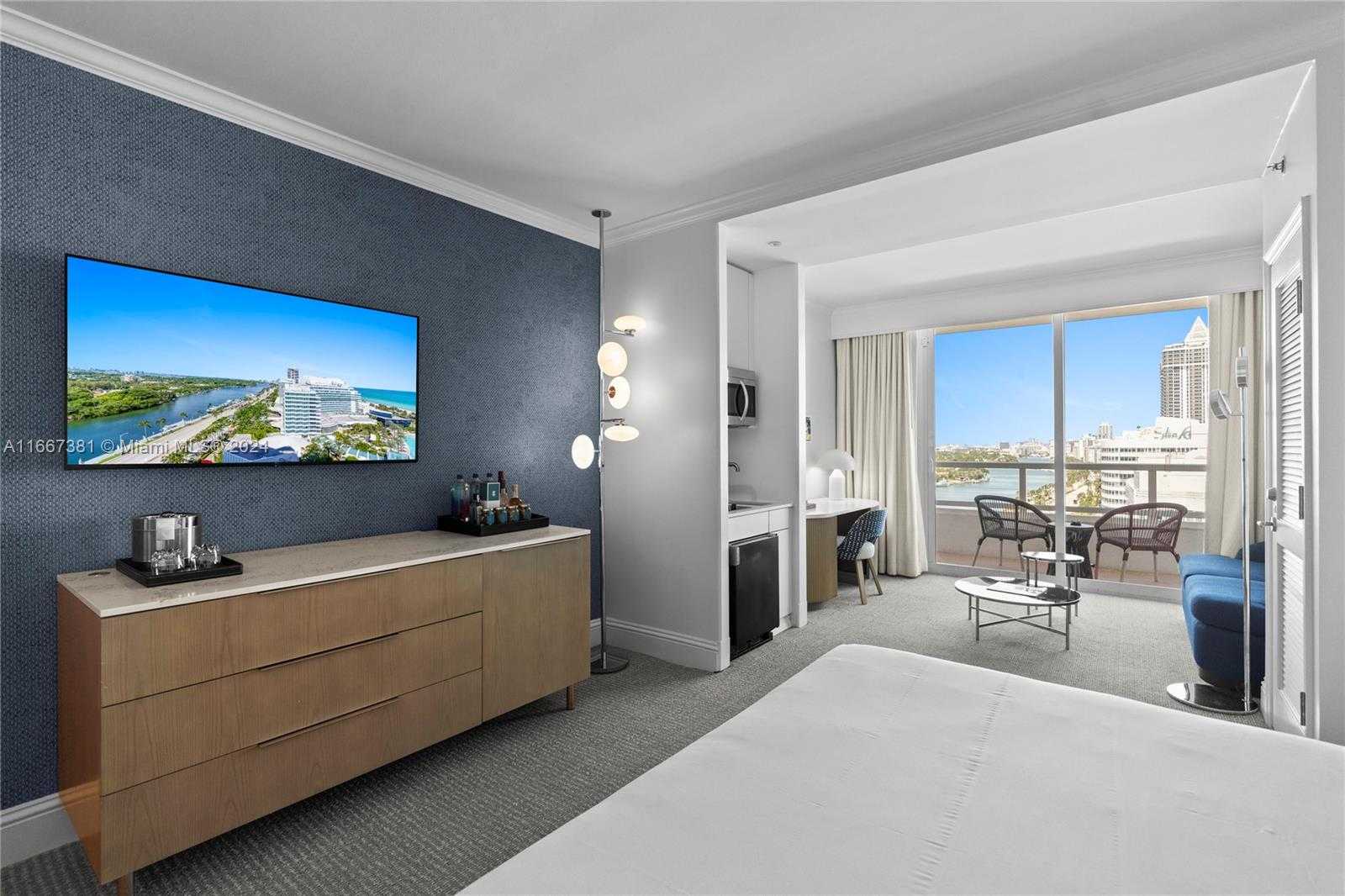Small Image of 4401 COLLINS AVE #1709, Miami Beach Number 17