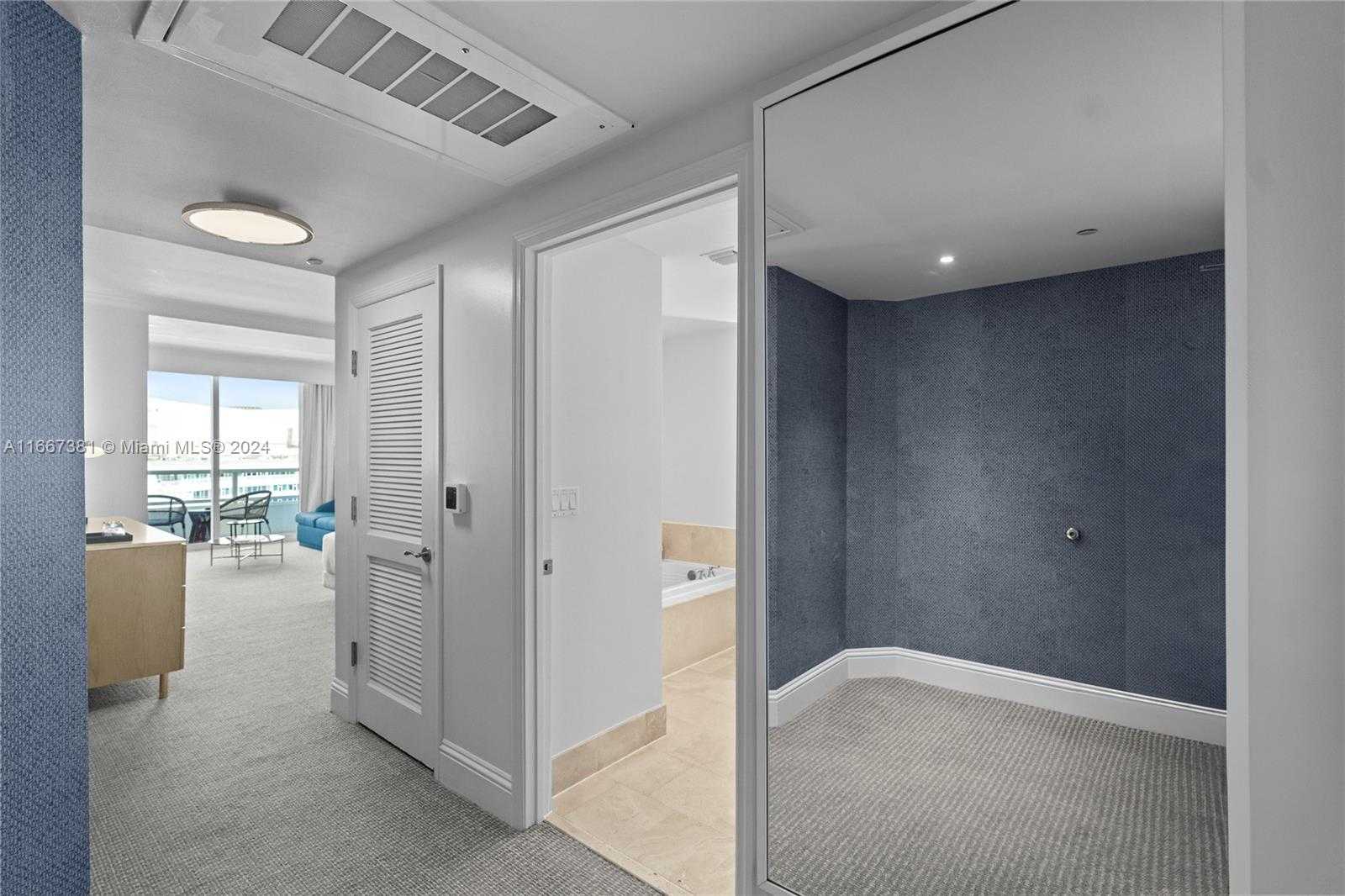 Small Image of 4401 COLLINS AVE #1709, Miami Beach Number 24