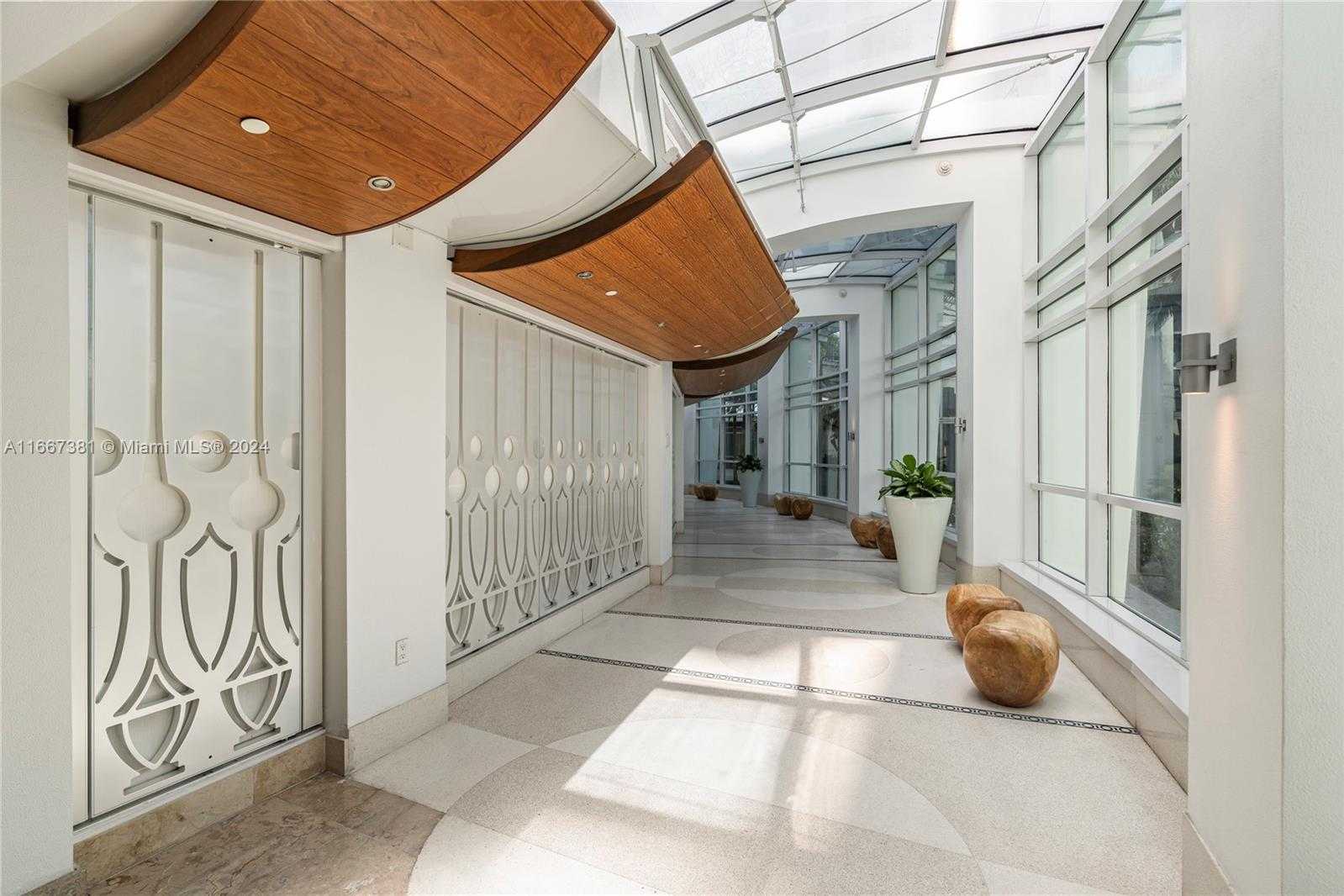 Small Image of 4401 COLLINS AVE #1709, Miami Beach Number 52